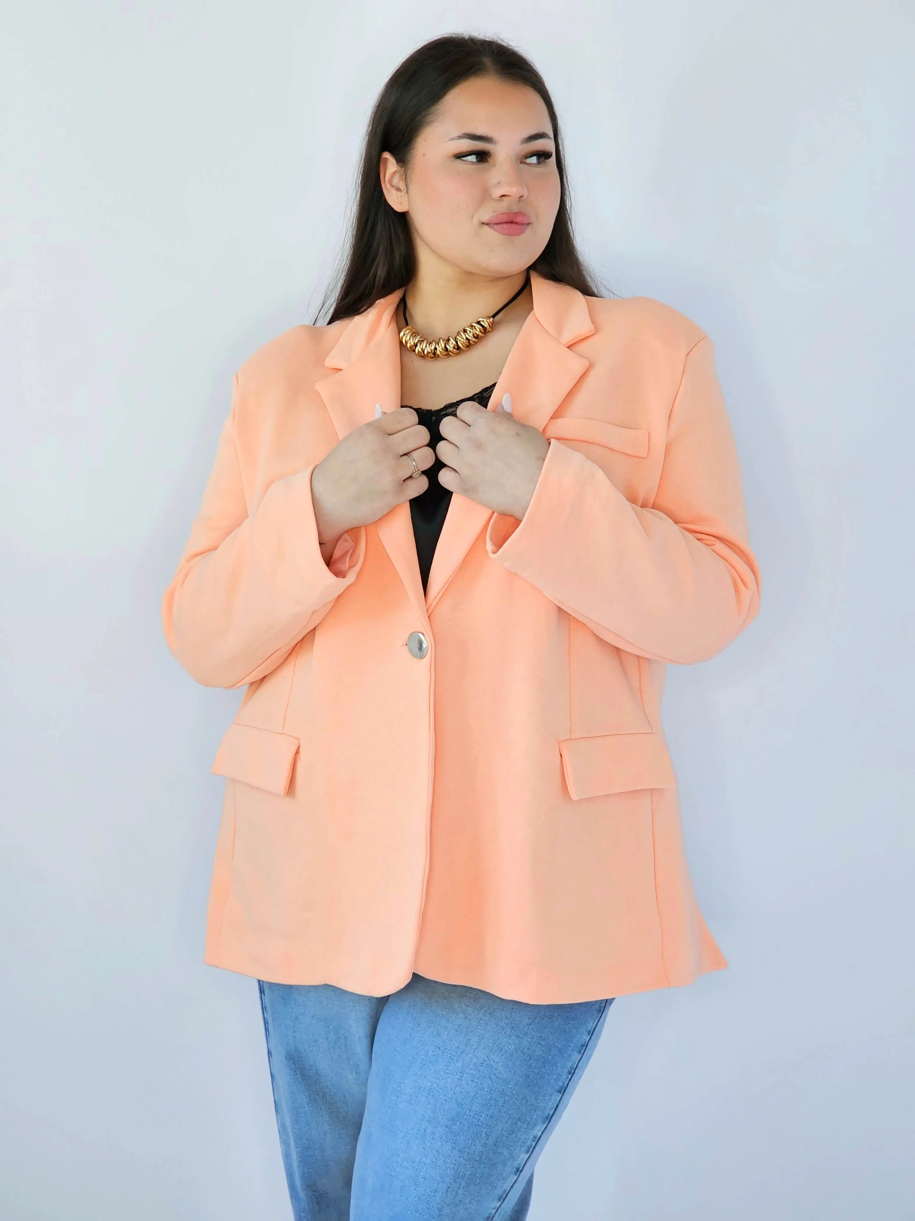 Marynarka plus size – elegancki fason dla kobiet XXL na każdą okazję - Image 17