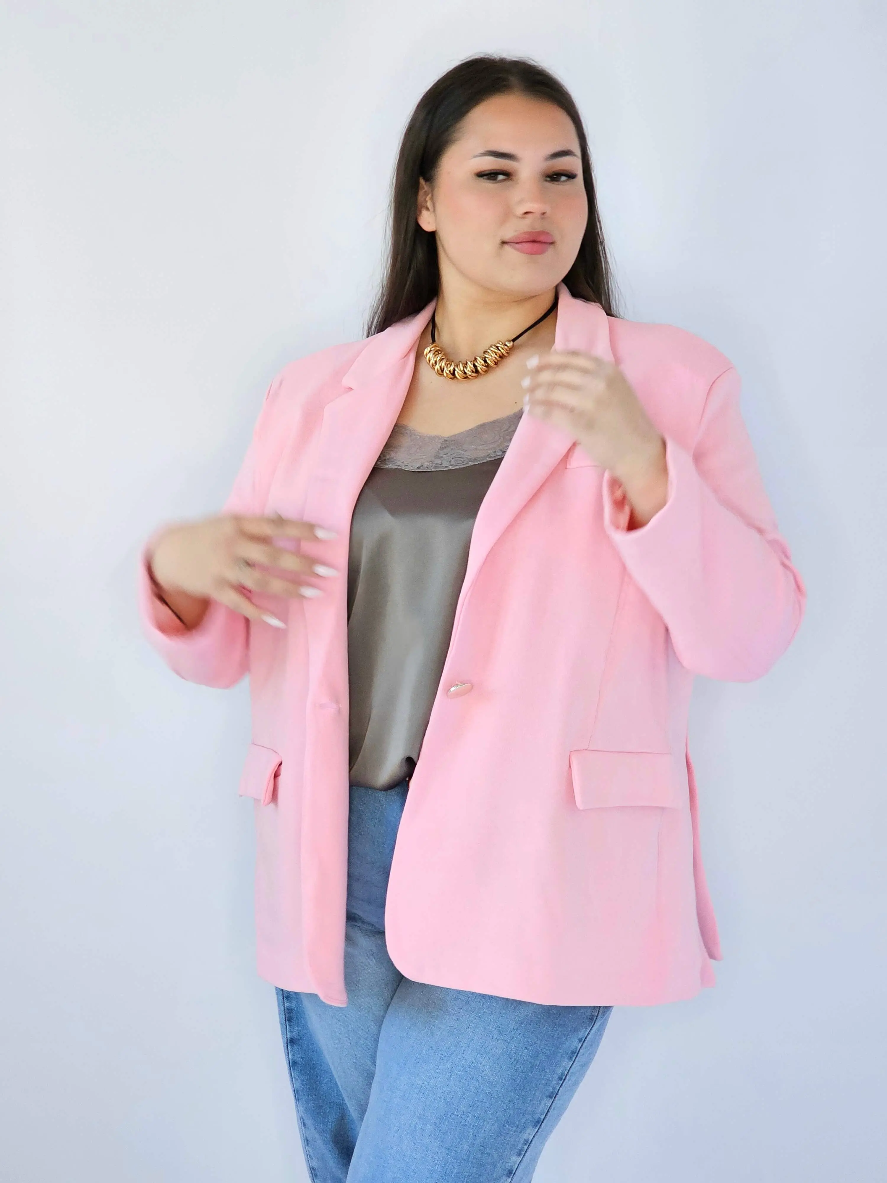 Marynarka plus size – elegancki fason dla kobiet XXL na każdą okazję - Image 7