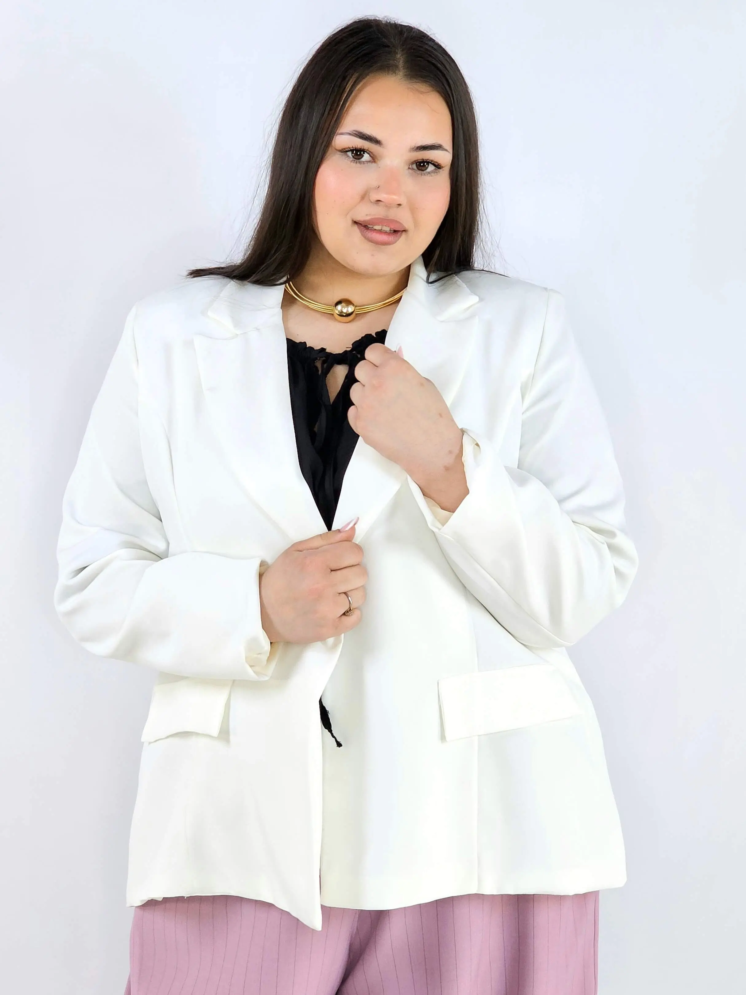 Marynarka plus size z wiązaniem elegancka dopasowana i kobieca - Image 12