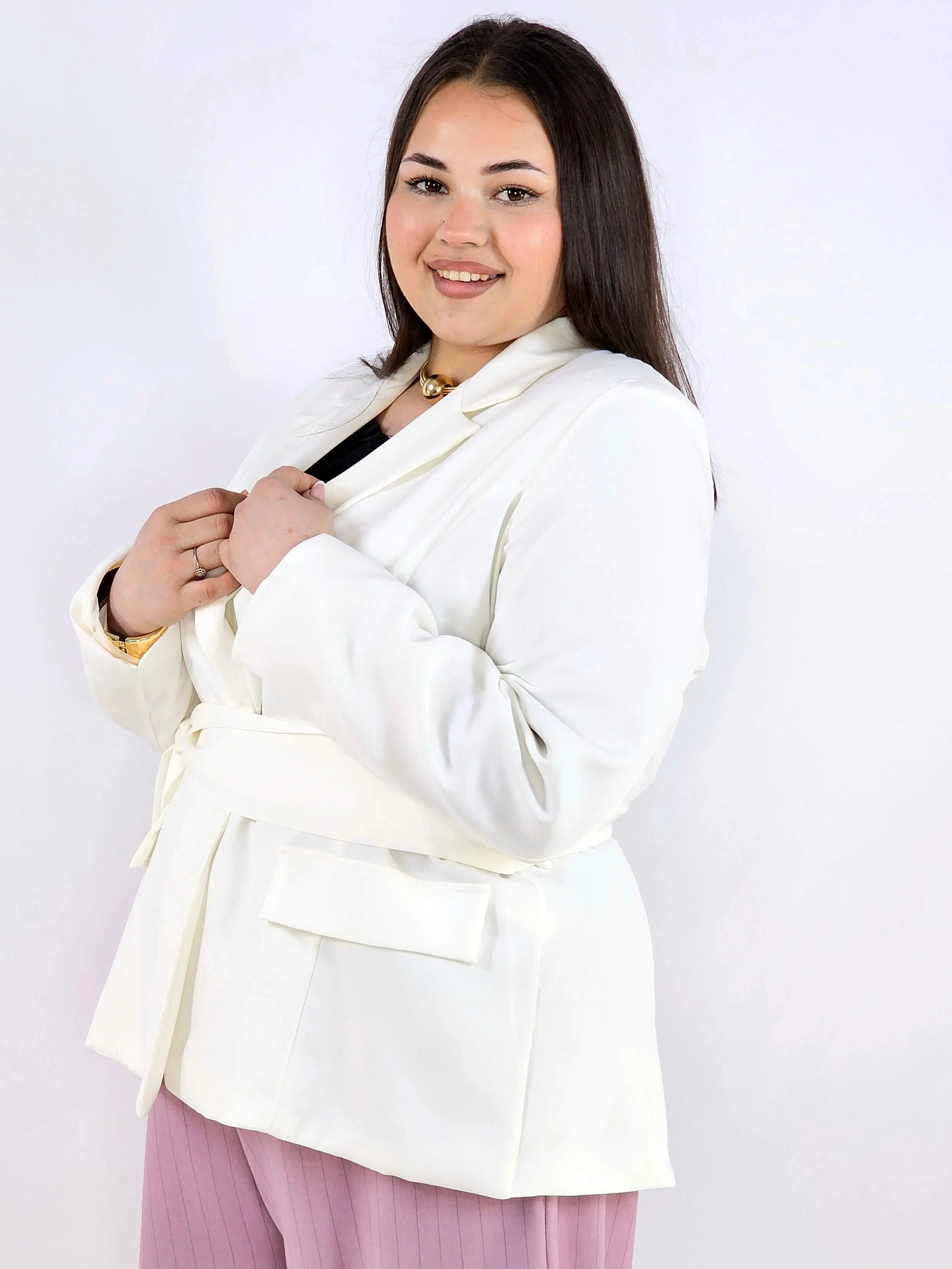 Marynarka plus size z wiązaniem elegancka dopasowana i kobieca - Image 8