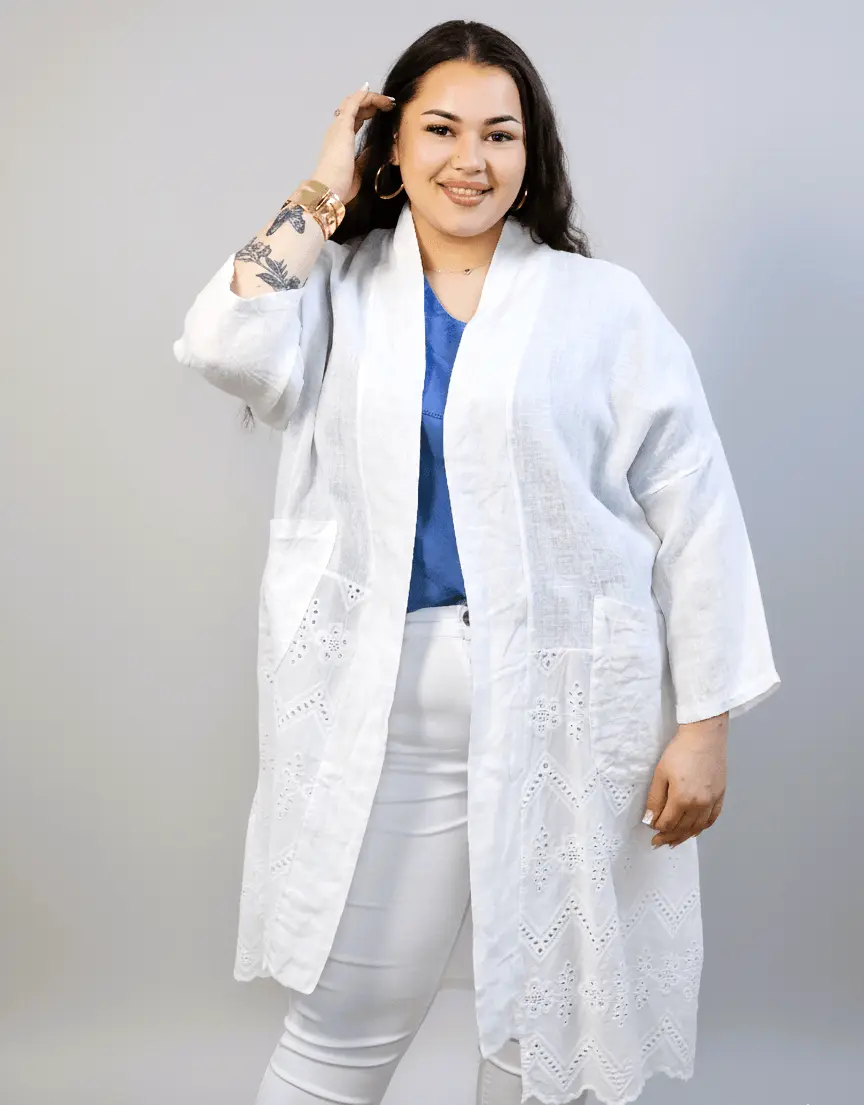 Narzutka lniana plus size z haftem – lekka i przewiewna narzutka XXL dla kobiet - Image 4