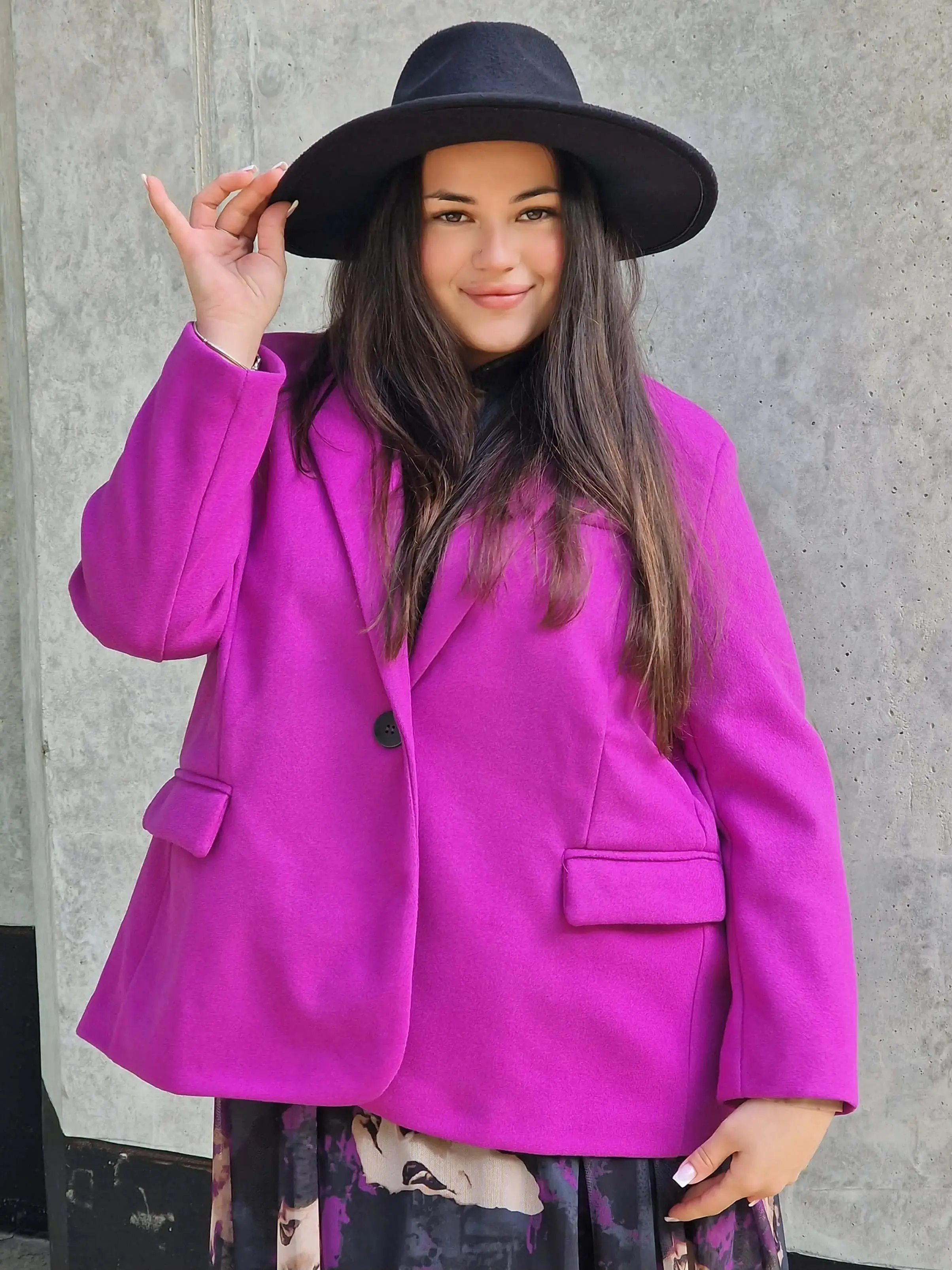 Oversize marynarka plus size – nowoczesna elegancja i stylowy komfort - Image 4