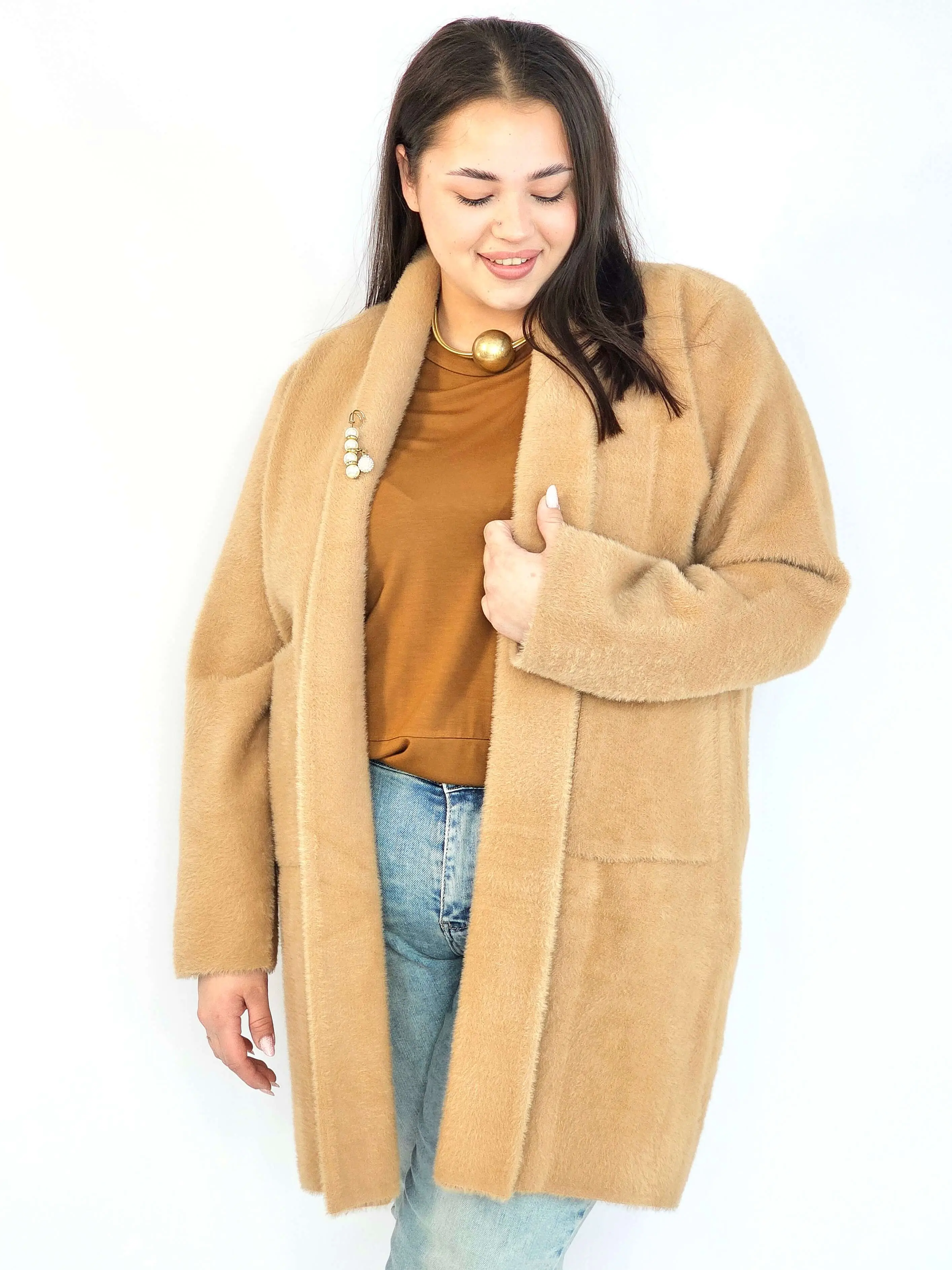 Płaszcz plus size – karmelowy płaszcz XXL alpaka oversize
