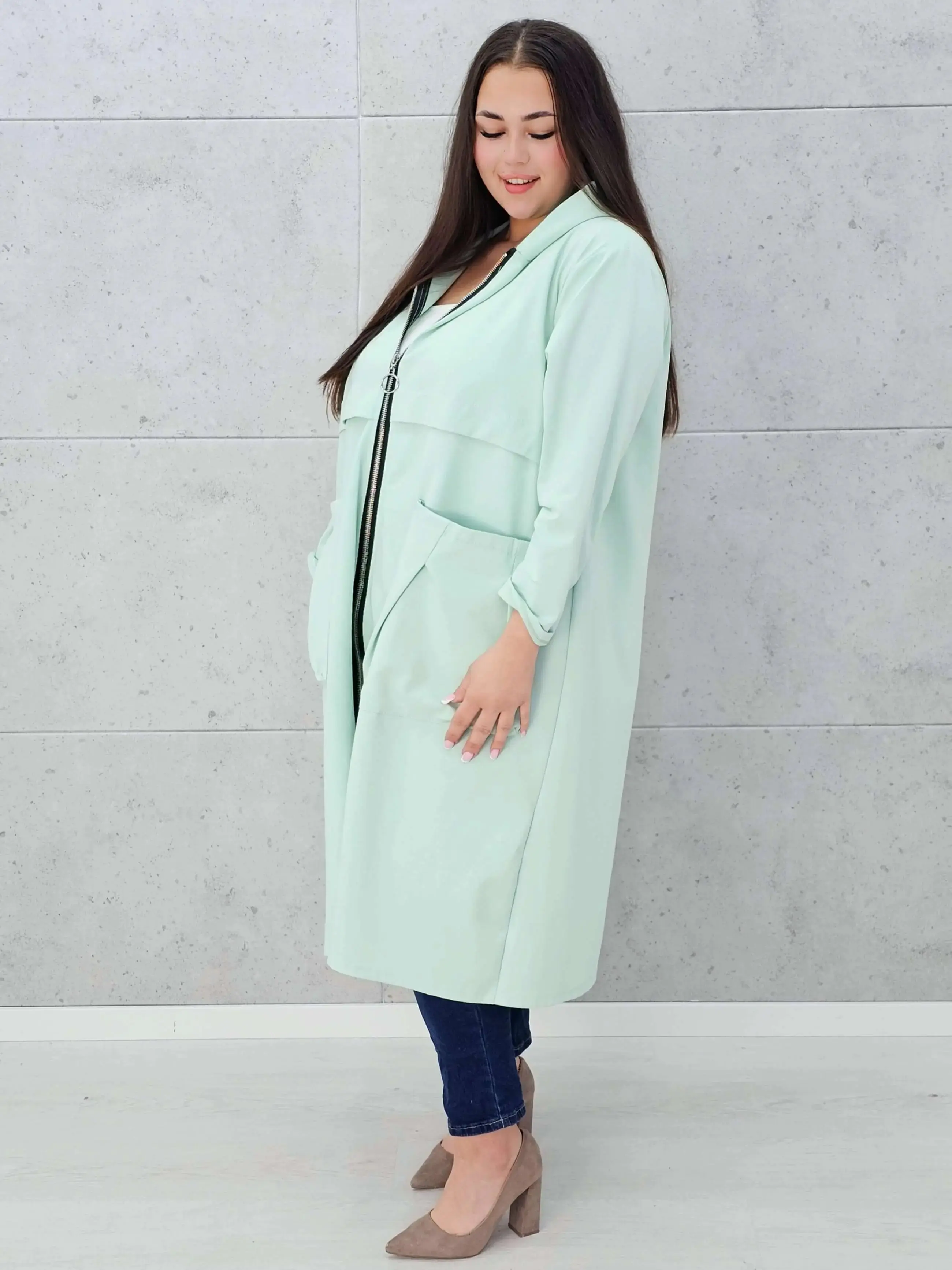 Płaszcz plus size StylowaXL – styl, komfort i kobieca elegancja - Image 13