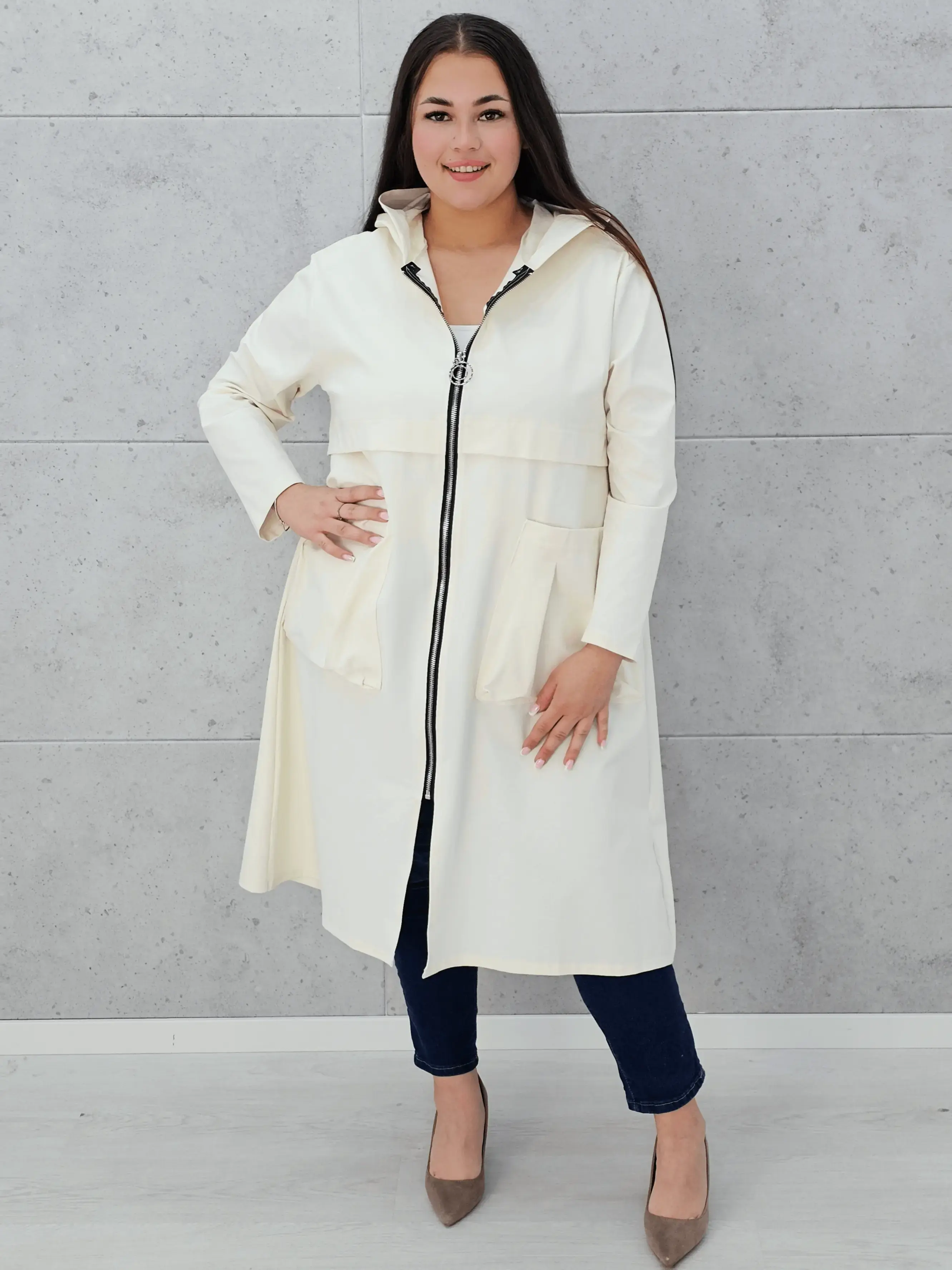 Płaszcz plus size StylowaXL – styl, komfort i kobieca elegancja - Image 4