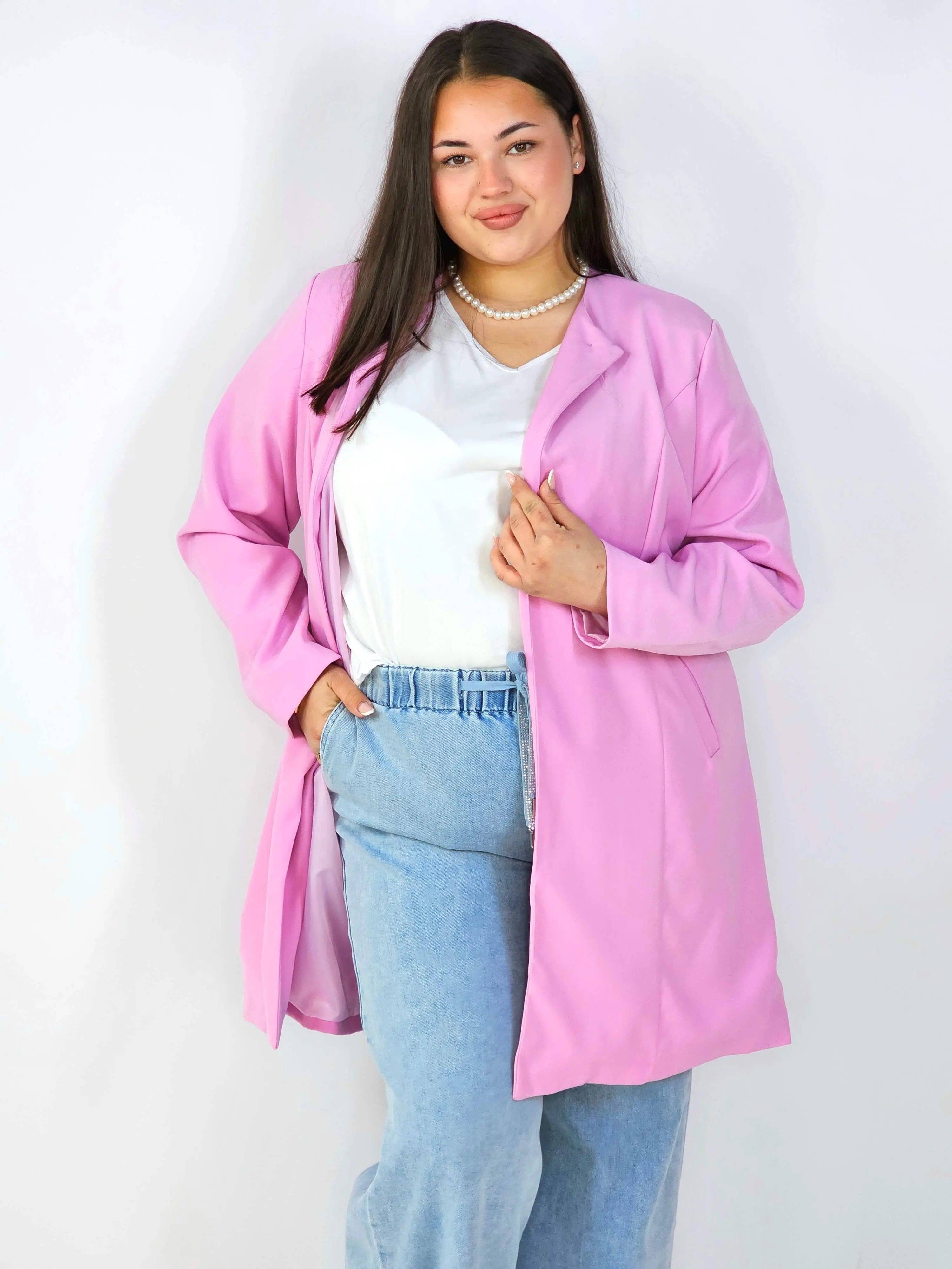 Przedłużana Marynarka Plus Size – Szyk i Komfort w Jednym | StylowaXL - Image 10