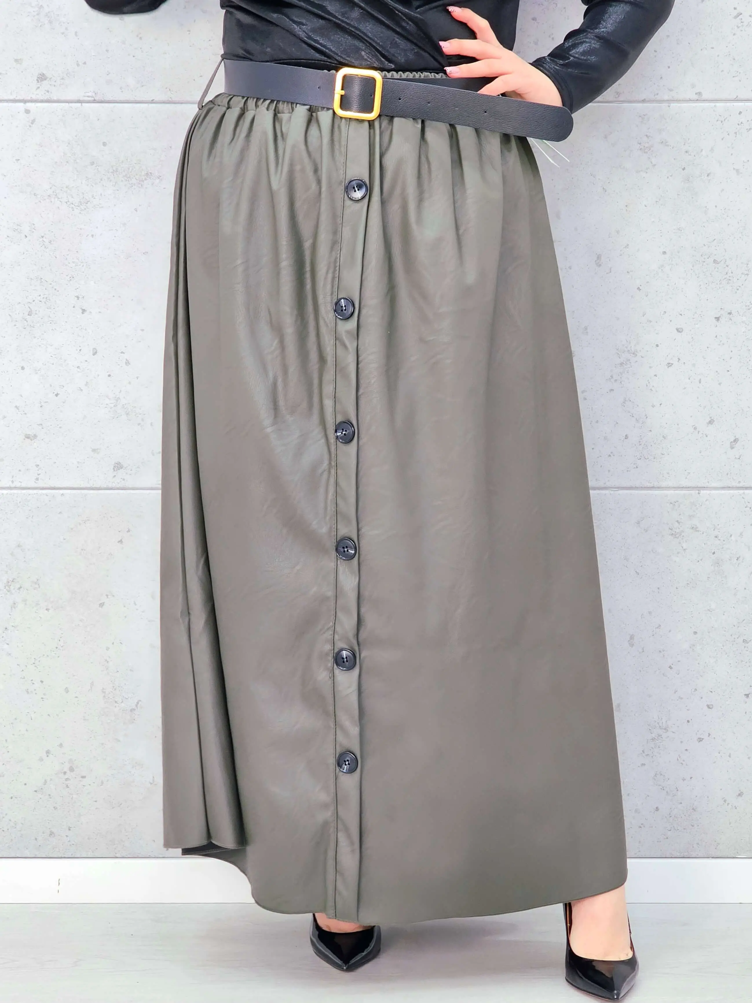 Spódnica Plus Size z Ekoskóry StylowaXL – Styl, Komfort i Kobiecy Detal dla Kobiet XXL - Image 5
