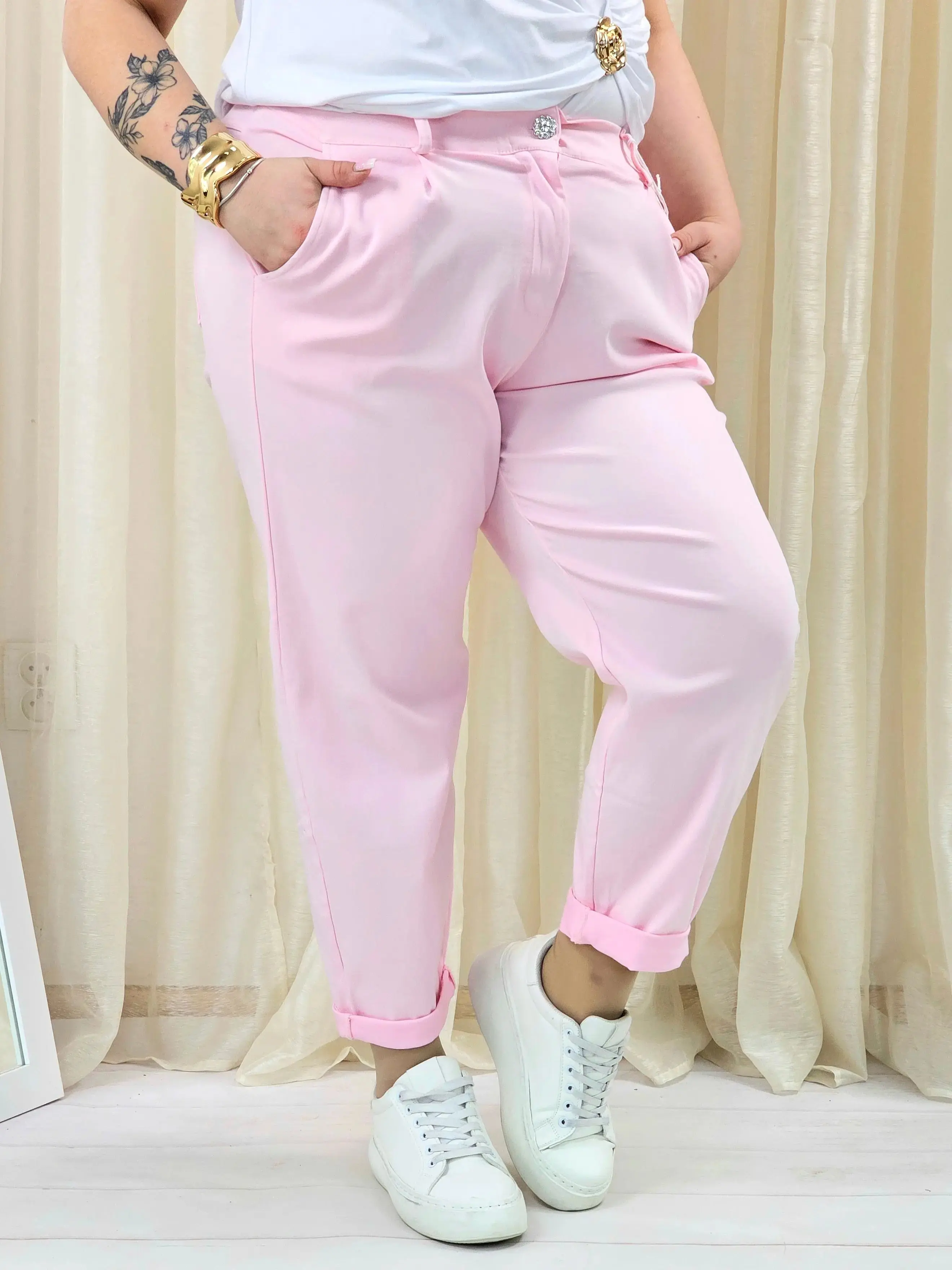 Spodnie plus size Livans – wygodne spodnie damskie XXL na co dzień i do stylizacji