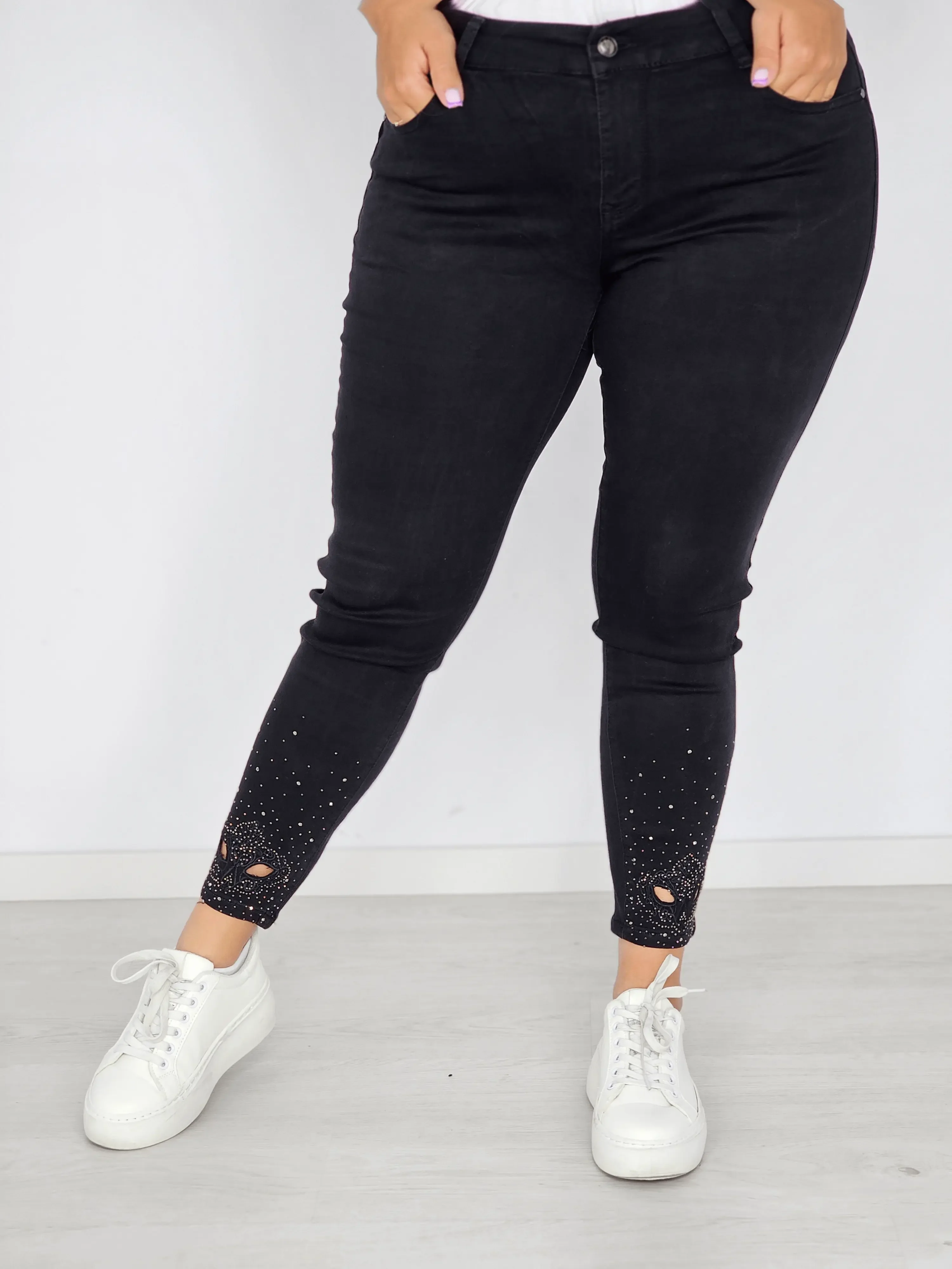 Spodnie Plus Size StylowaXL – Wysoki Stan i Wygoda dla Kobiet XXL - Image 2