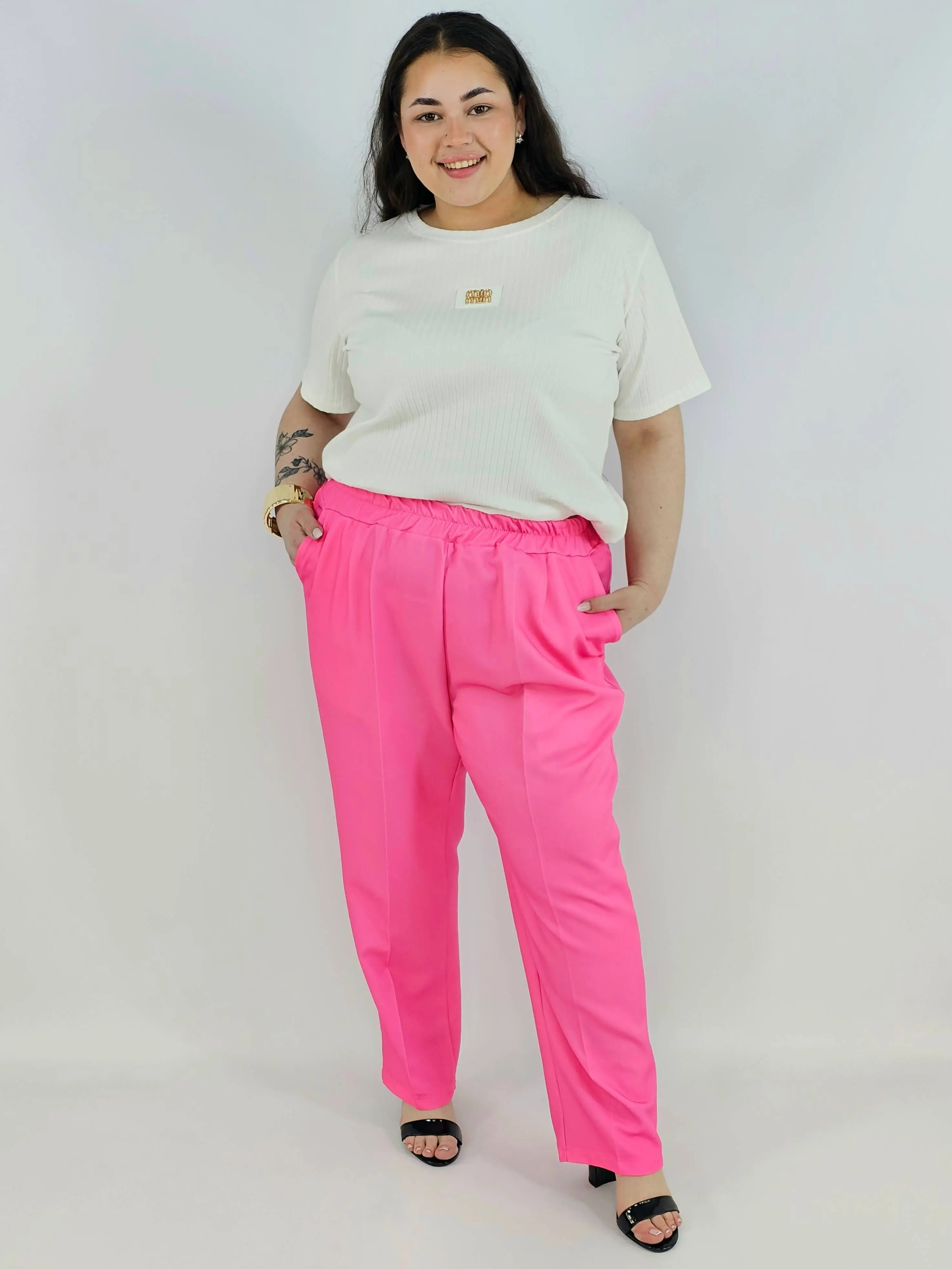 Spodnie plus size – wygodne, stylowe i idealne na każdą okazję - Image 6