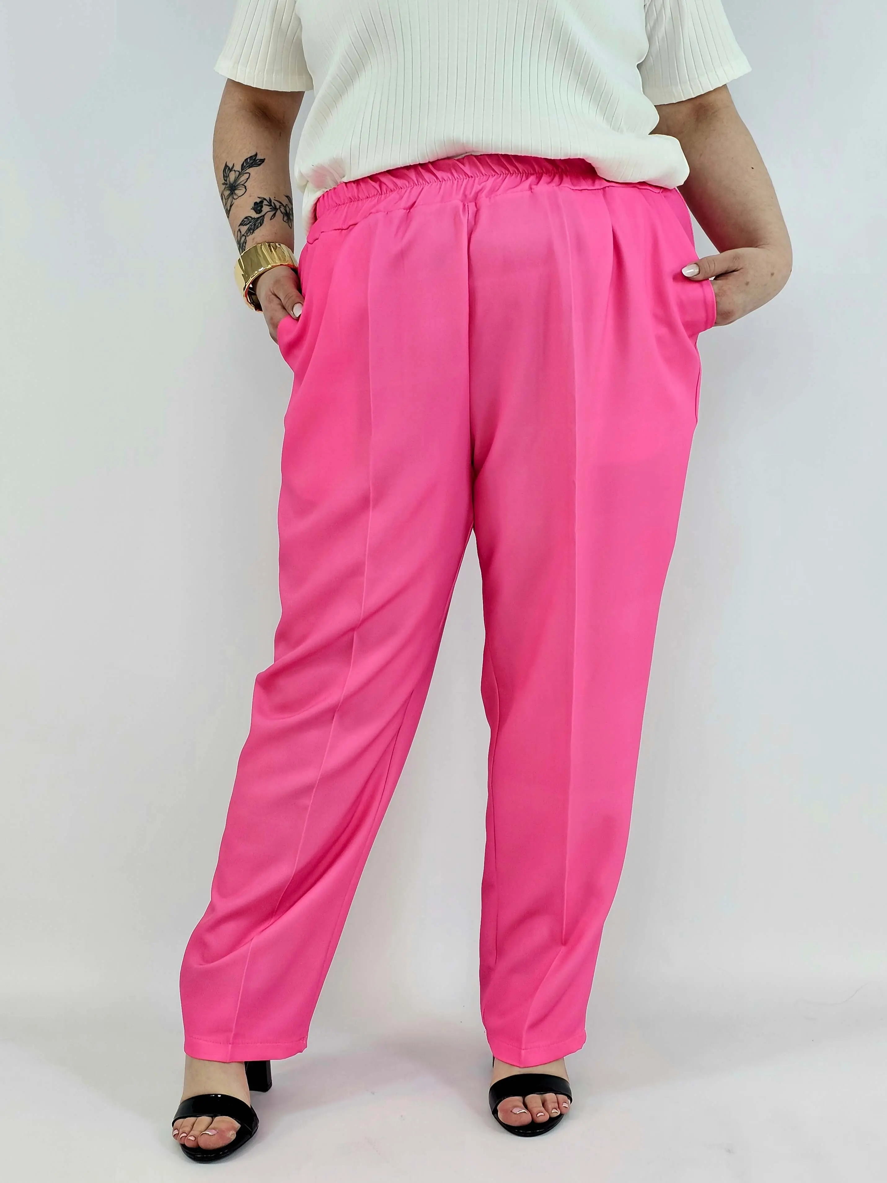 Spodnie plus size – wygodne, stylowe i idealne na każdą okazję - Image 9