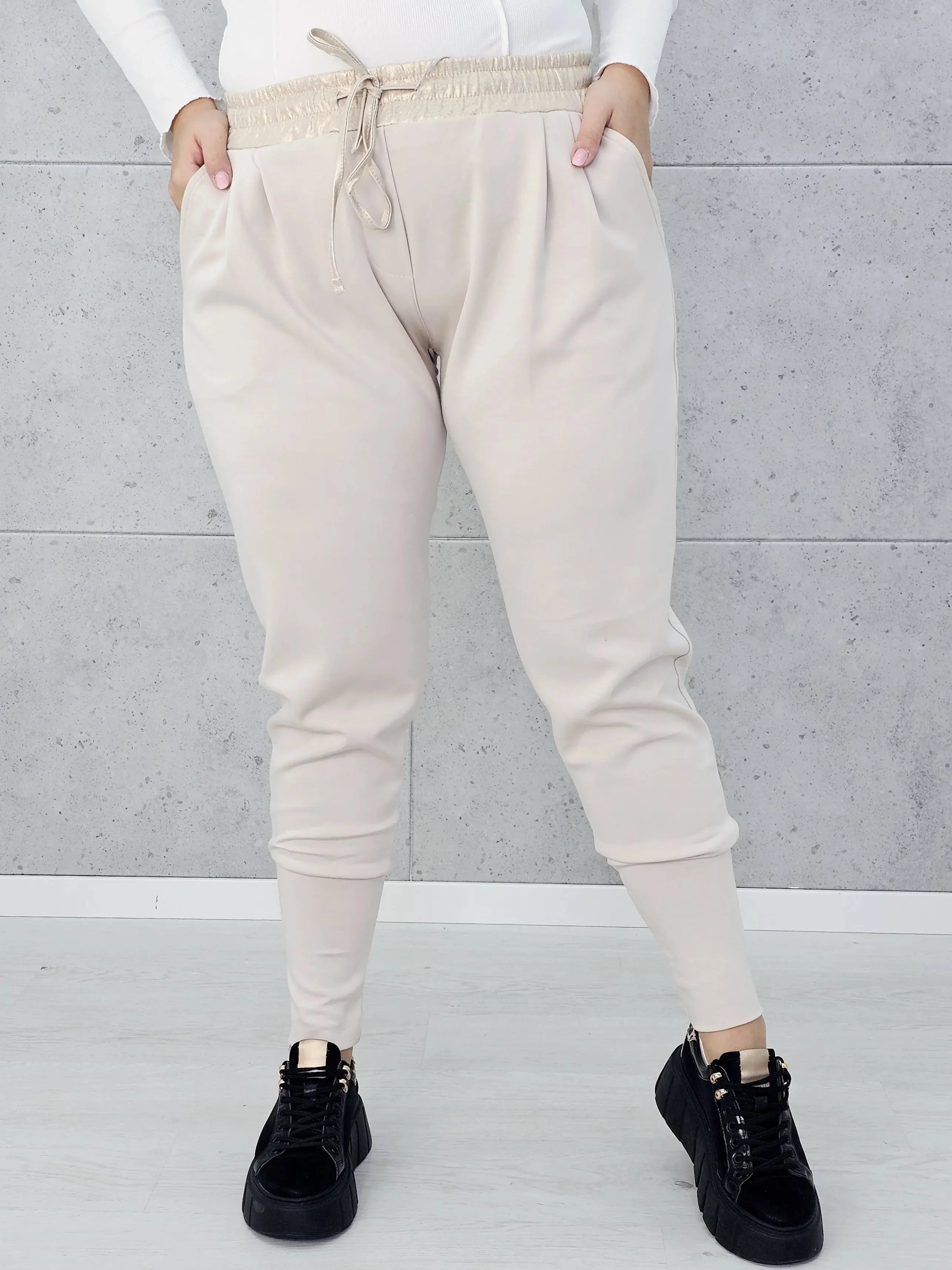 Spodnie plus size z elastycznym pasem – wygodne spodnie damskie XXL - Image 6