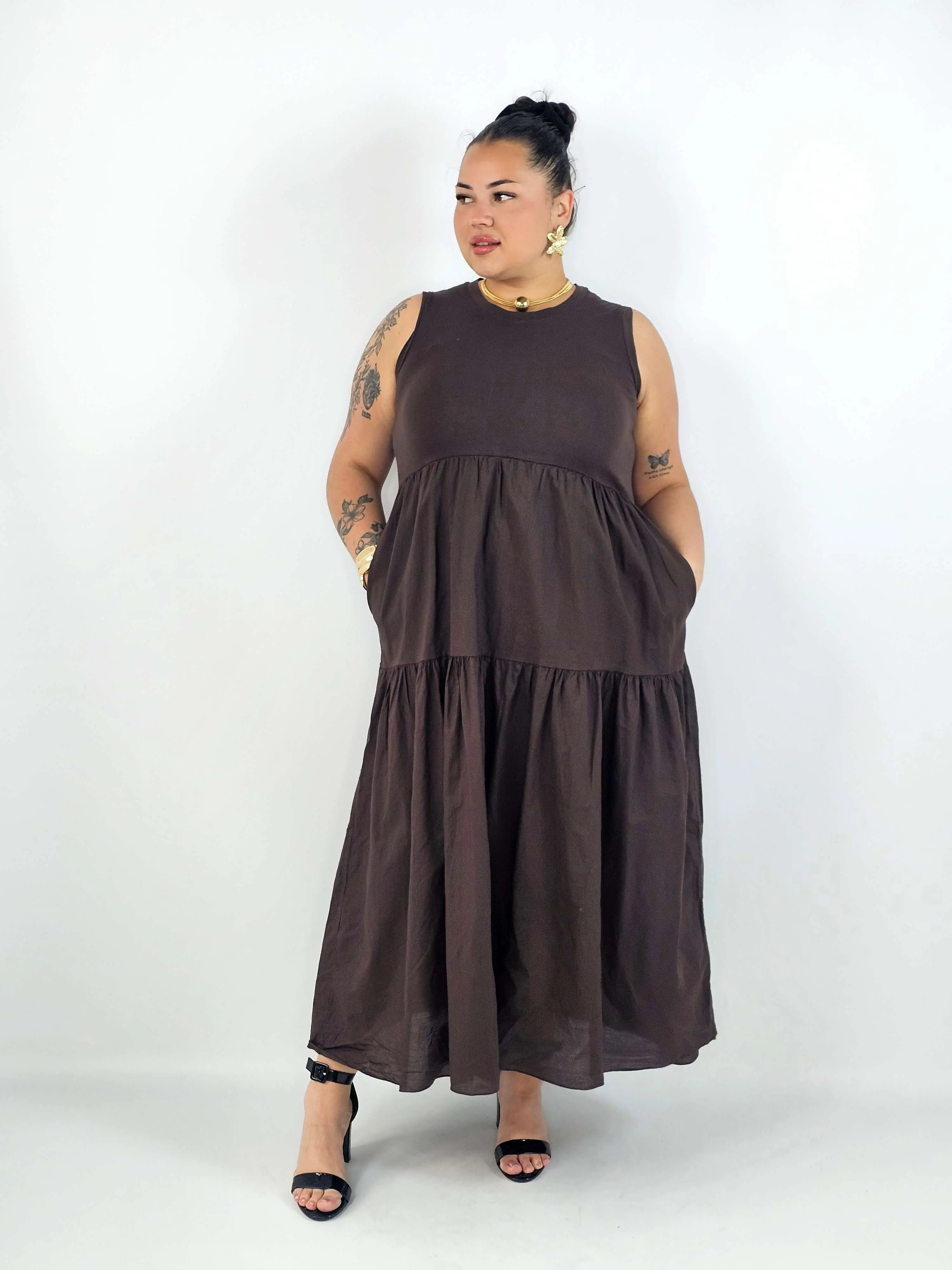 Sukienka maxi plus size – bawełniana lekkość na każdą okazję - Image 2