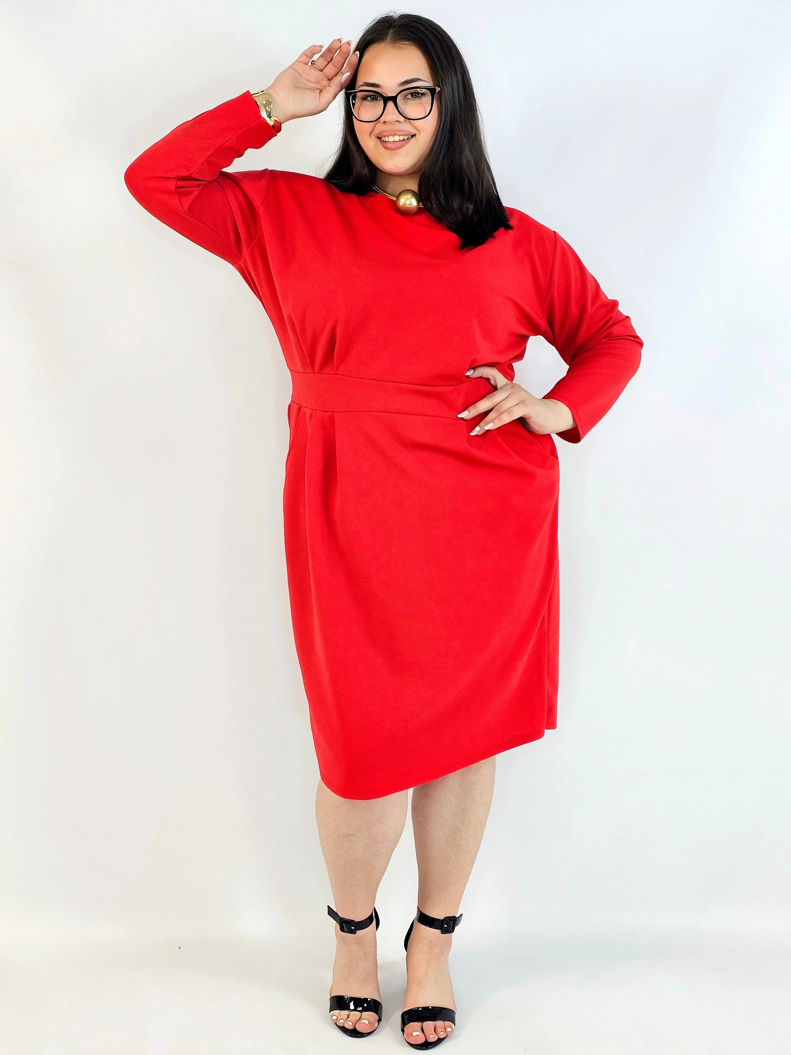 Sukienka plus size czerwona elegancka z długim rękawem - Image 6