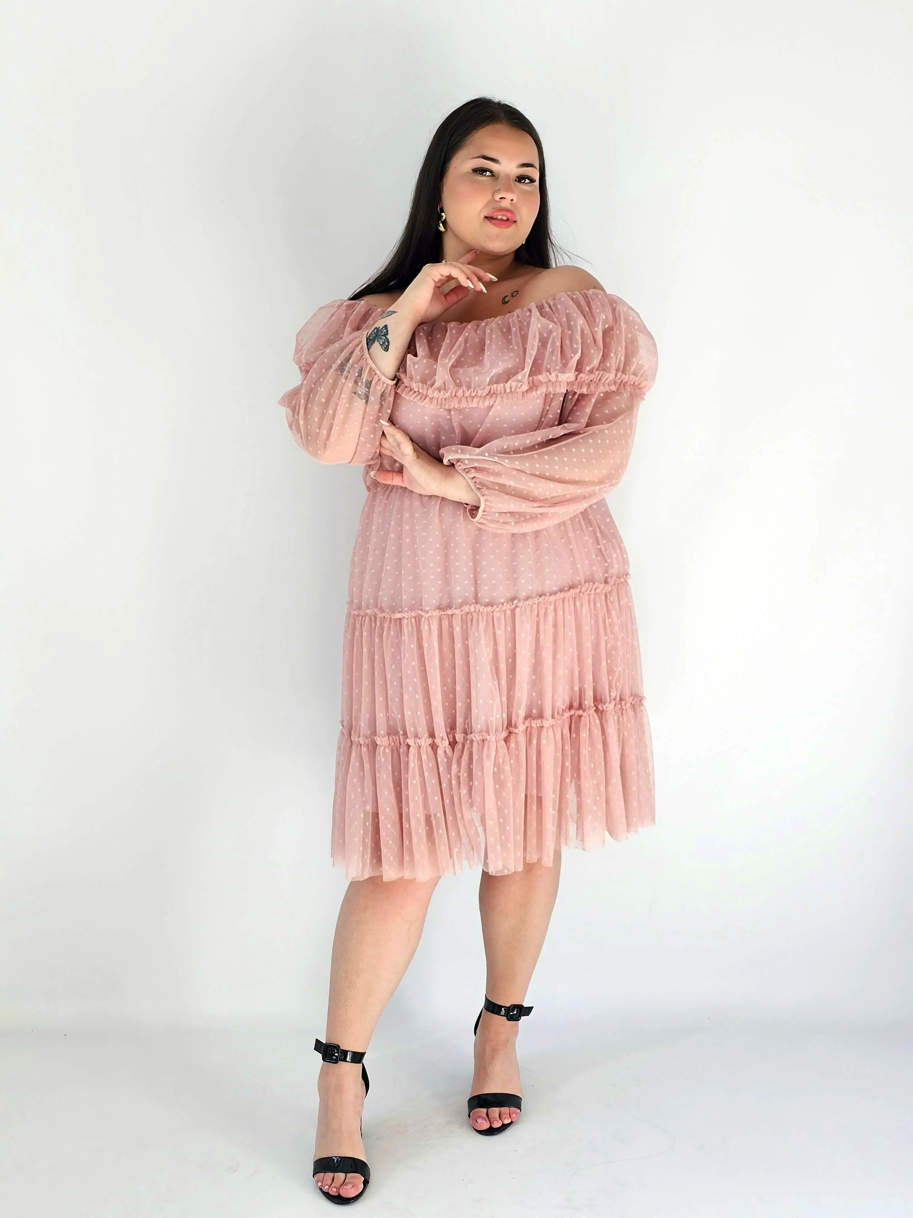 Sukienka Plus Size Hiszpanka – Kobiecy I Elegancki Model Na Wyjątkowe Okazje - Image 10