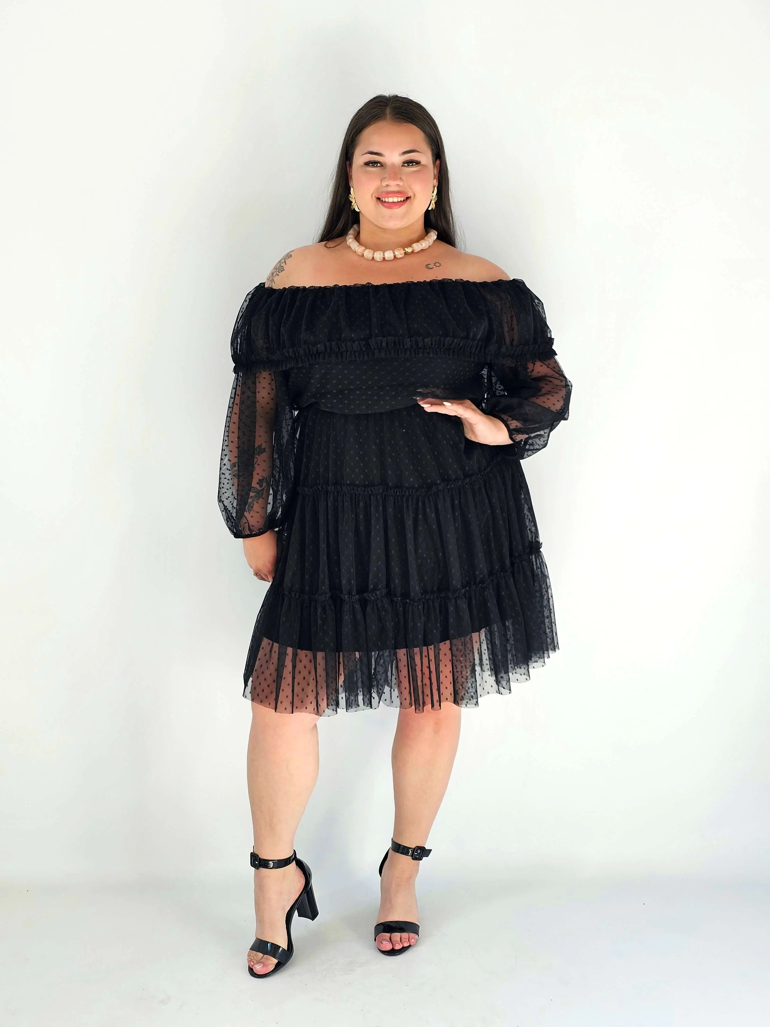 Sukienka Plus Size Hiszpanka – Kobiecy I Elegancki Model Na Wyjątkowe Okazje - Image 4