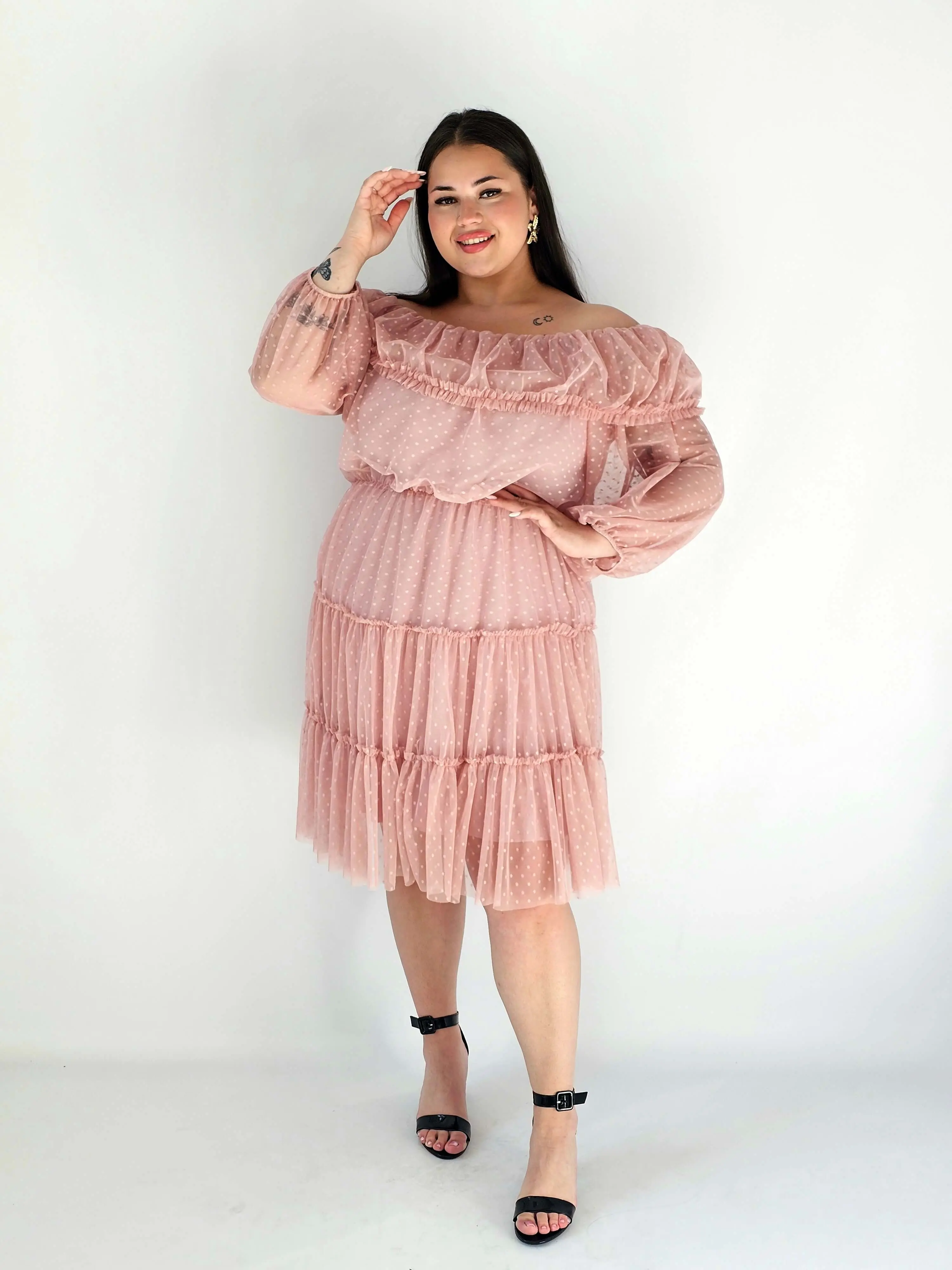 Sukienka Plus Size Hiszpanka – Kobiecy I Elegancki Model Na Wyjątkowe Okazje - Image 9