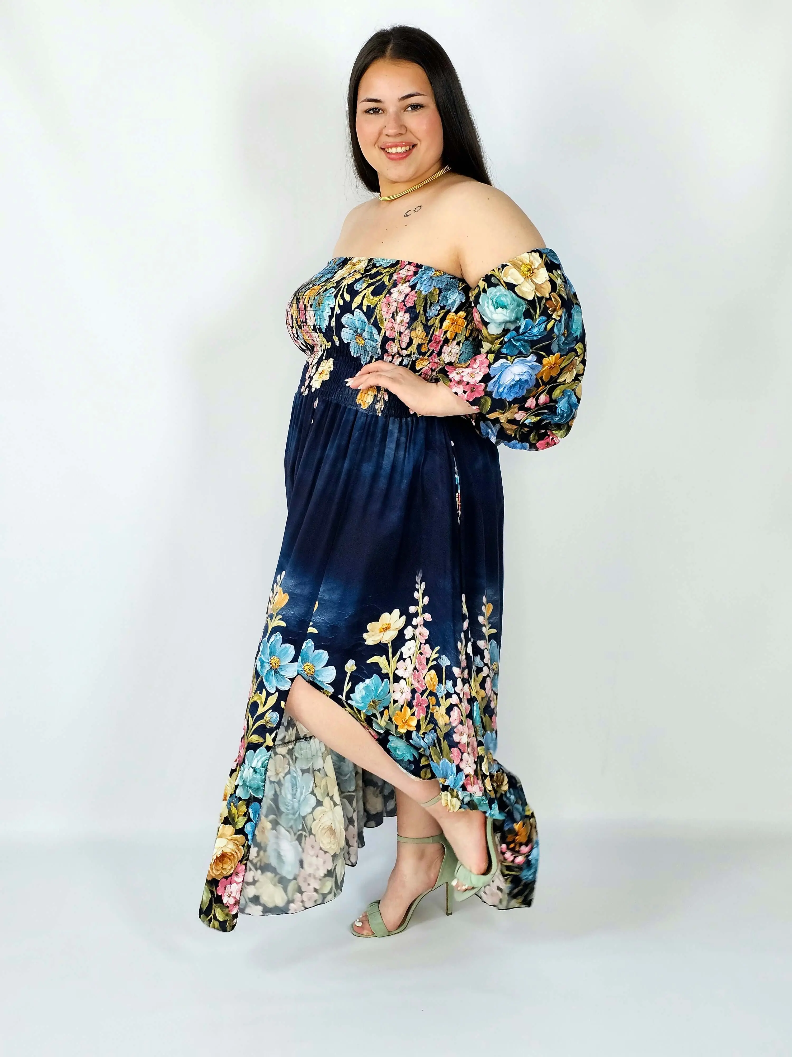 Sukienka plus size hiszpanka z marszczeniem i odkrytymi ramionami - Image 21