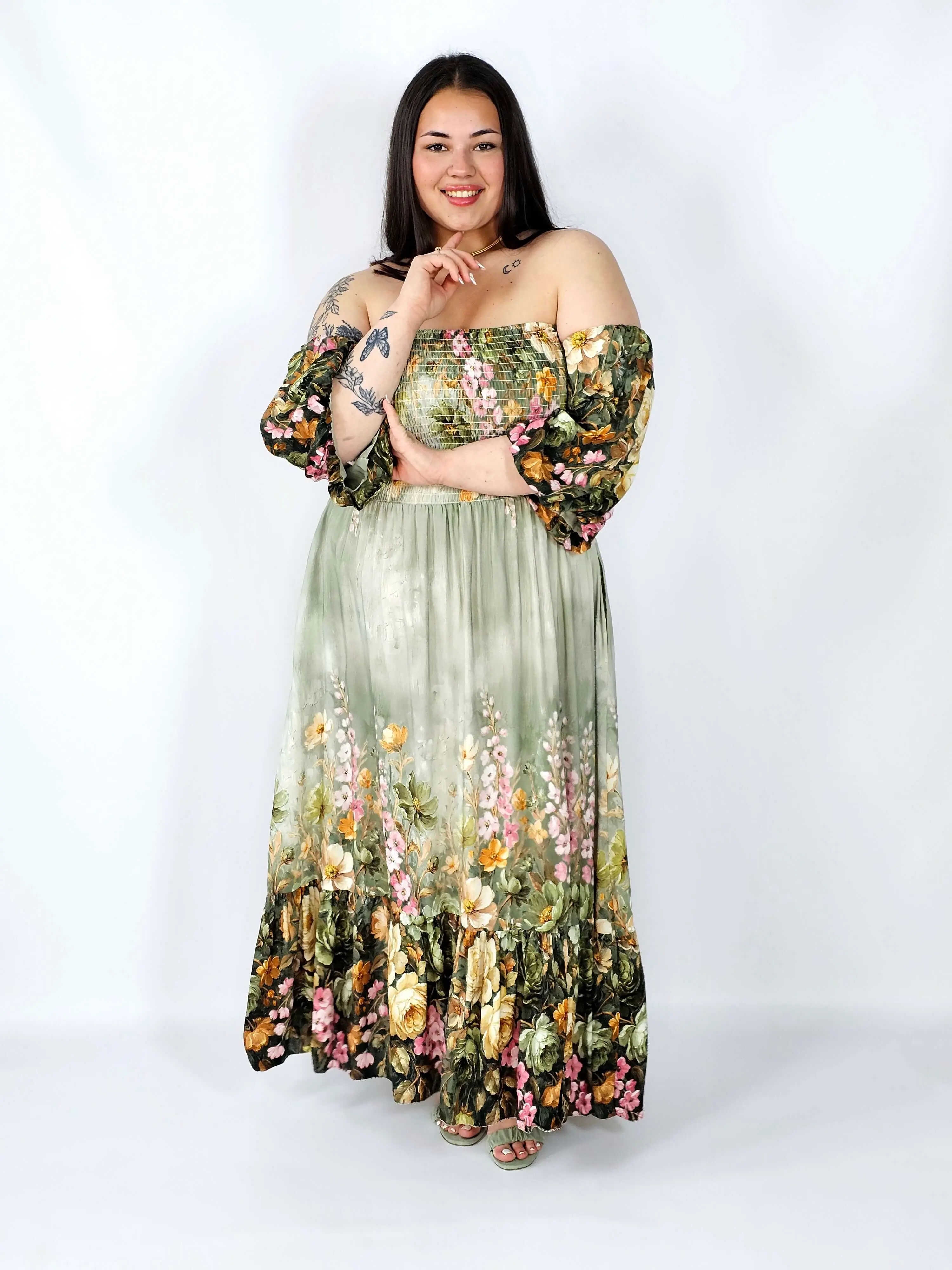 Sukienka plus size hiszpanka z marszczeniem i odkrytymi ramionami - Image 26