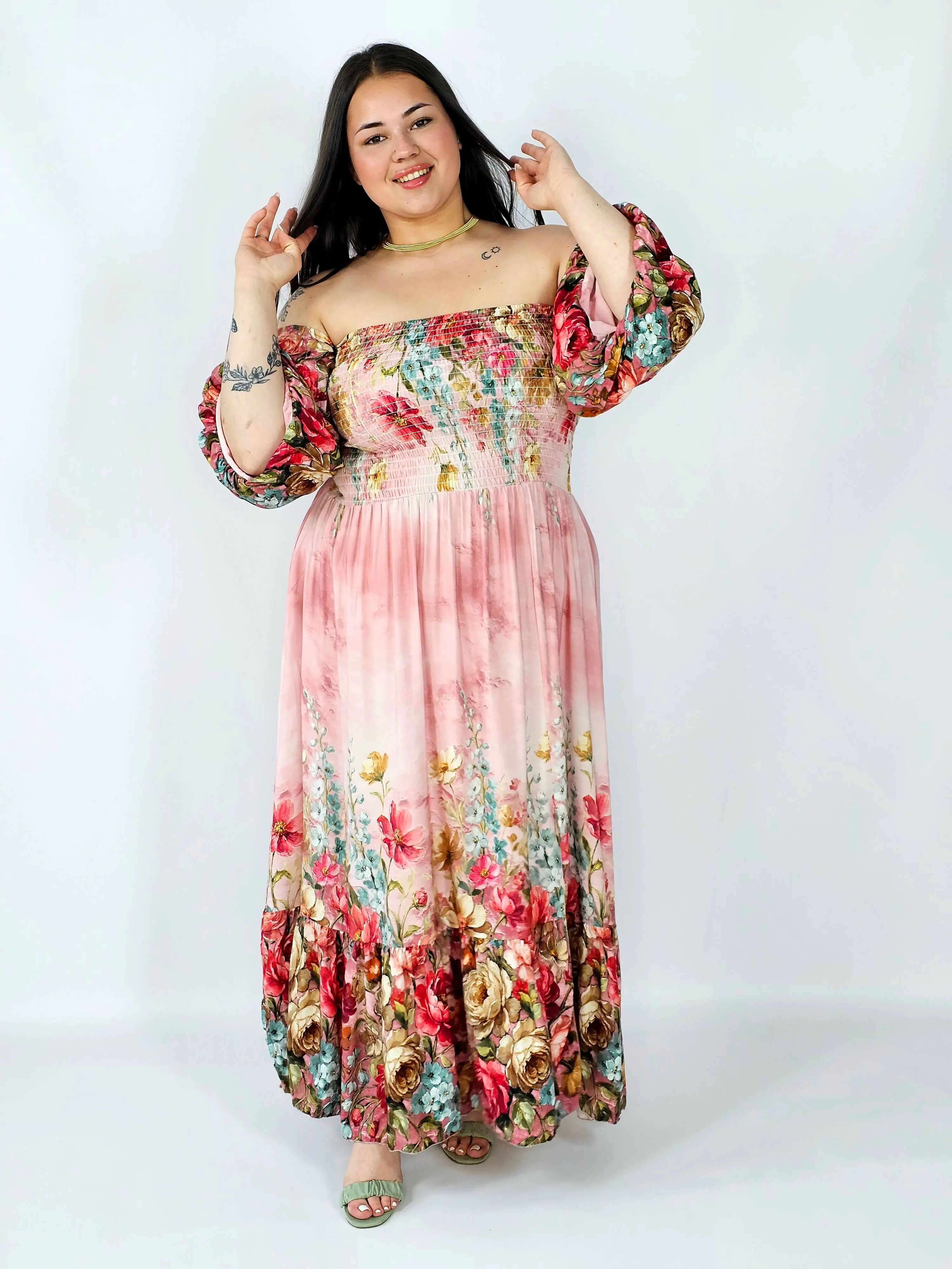 Sukienka plus size hiszpanka z marszczeniem i odkrytymi ramionami - Image 5