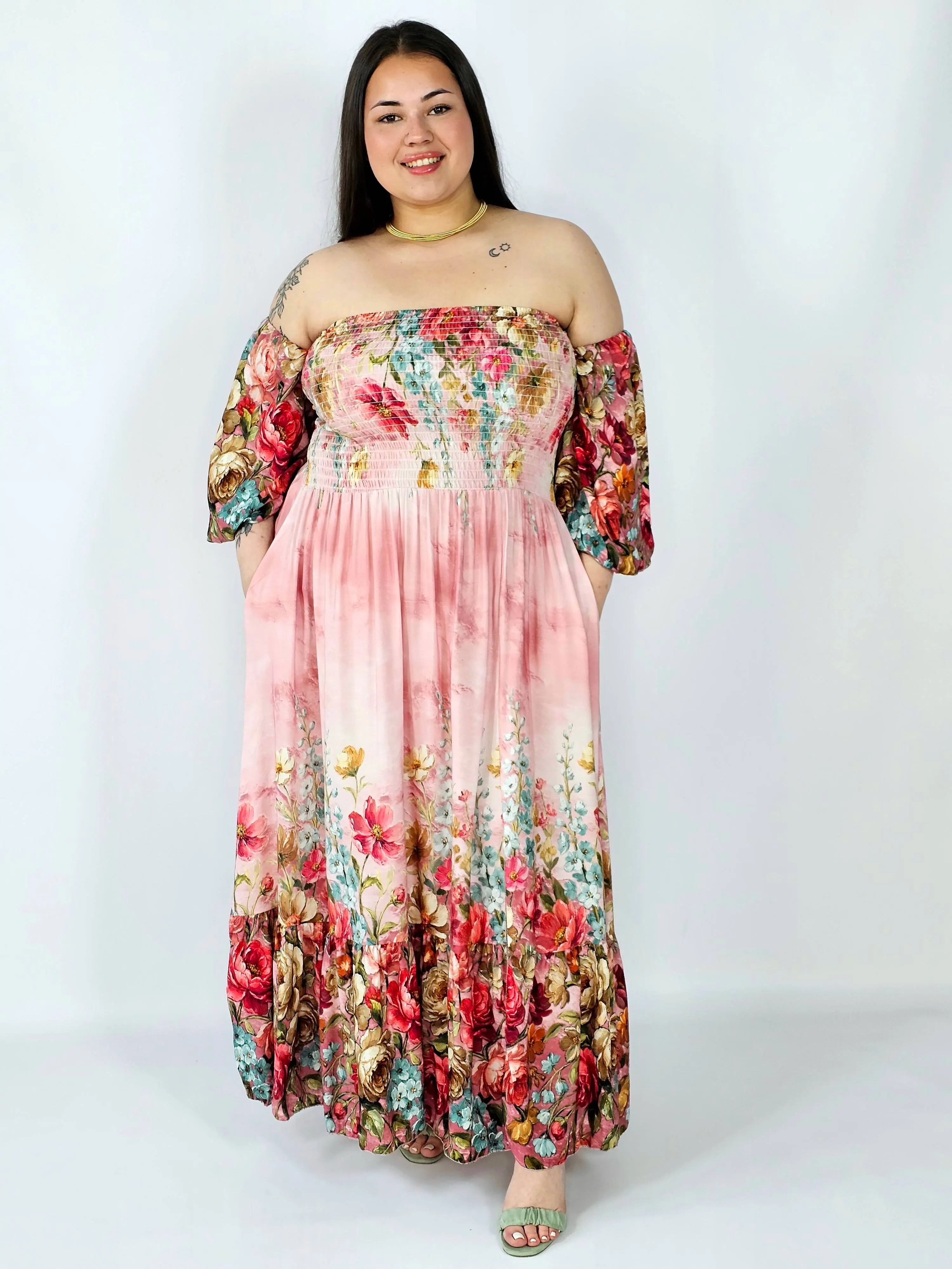 Sukienka plus size hiszpanka z marszczeniem i odkrytymi ramionami - Image 9