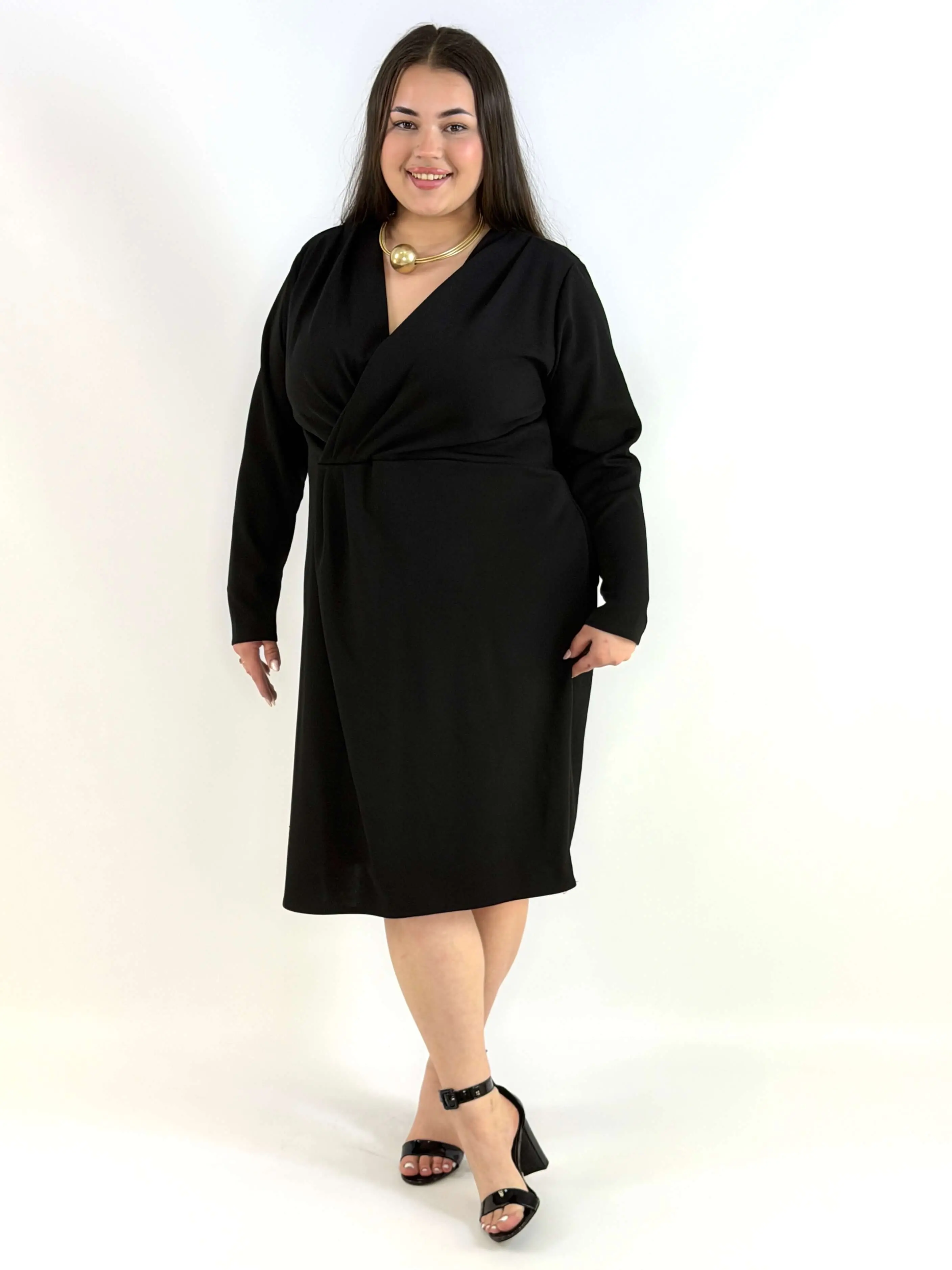 Sukienka plus size kopertowa - Image 4
