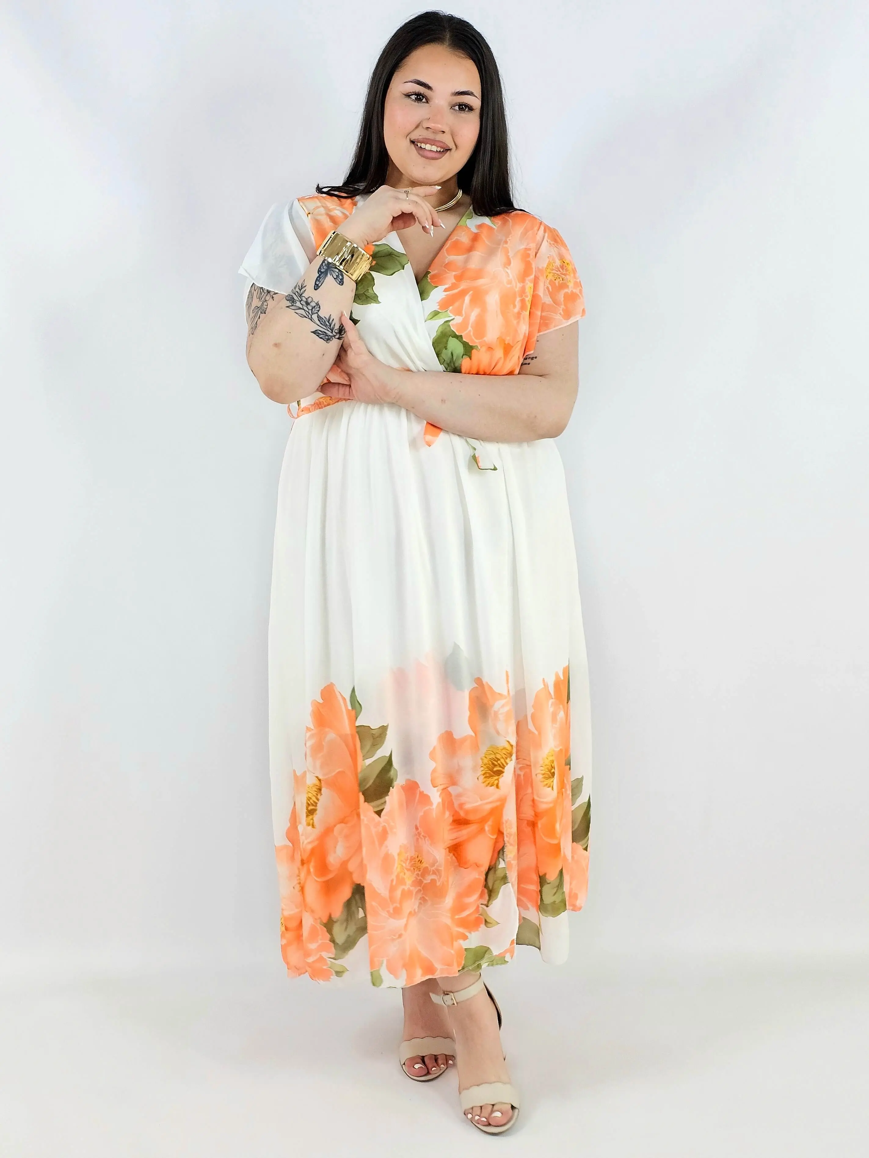 Sukienka plus size kopertowa XXL – elegancka i zwiewna propozycja na komunię i wesele - Image 4