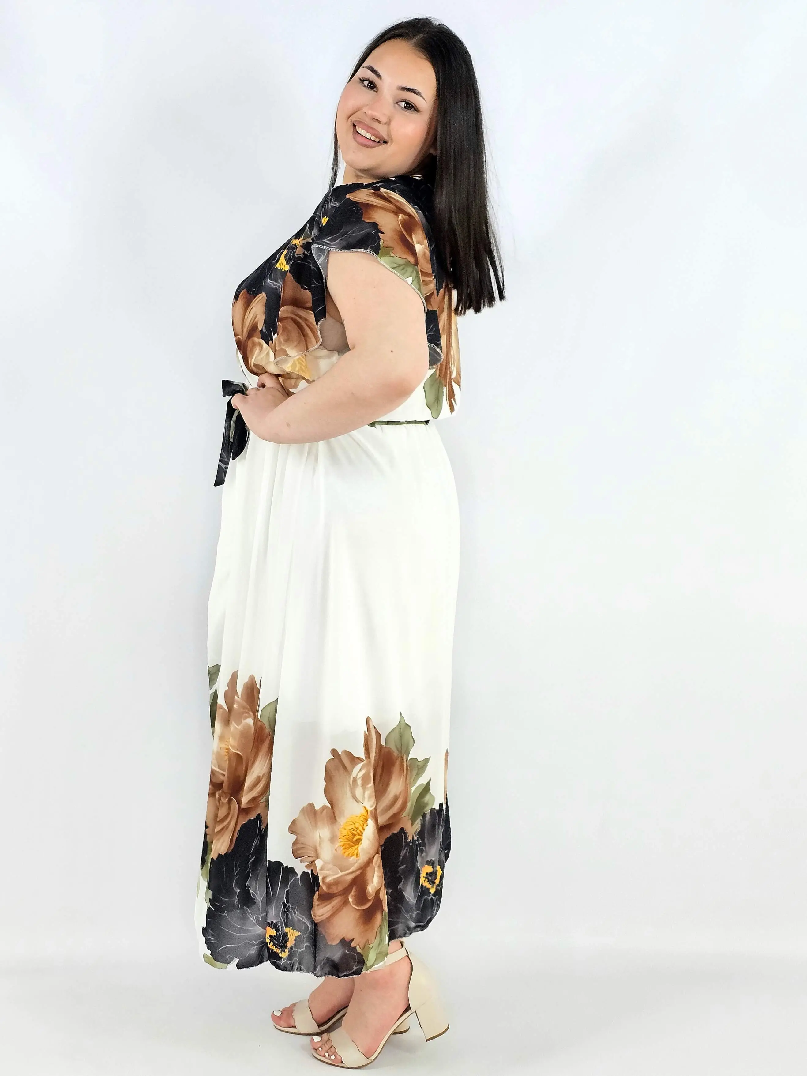 Sukienka plus size kopertowa XXL – elegancka i zwiewna propozycja na komunię i wesele - Image 4