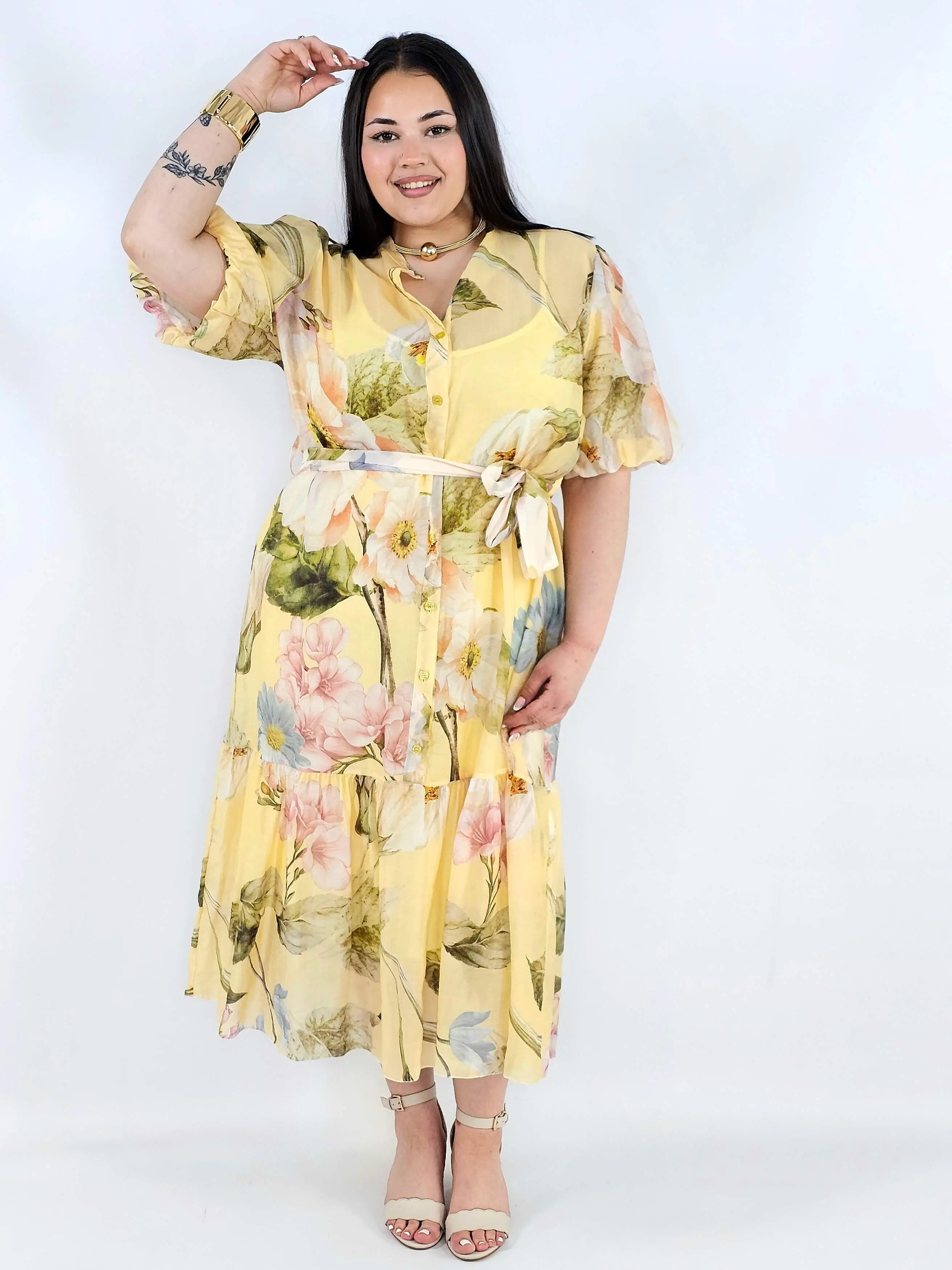 Sukienka plus size koszulowa w kwiaty XXL – elegancja i lekkość na komunię i wesele - Image 17