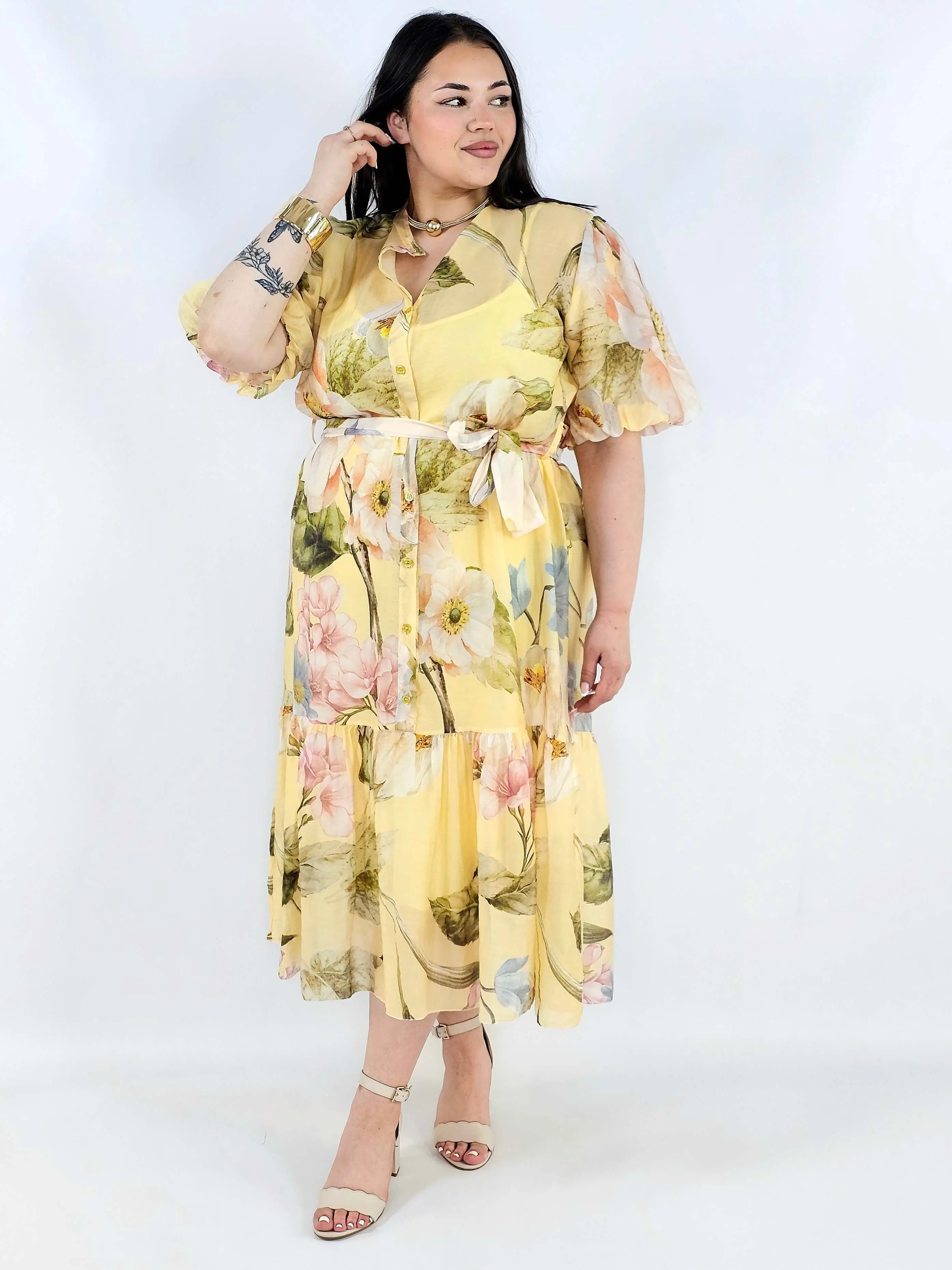 Sukienka plus size koszulowa w kwiaty XXL – elegancja i lekkość na komunię i wesele - Image 18