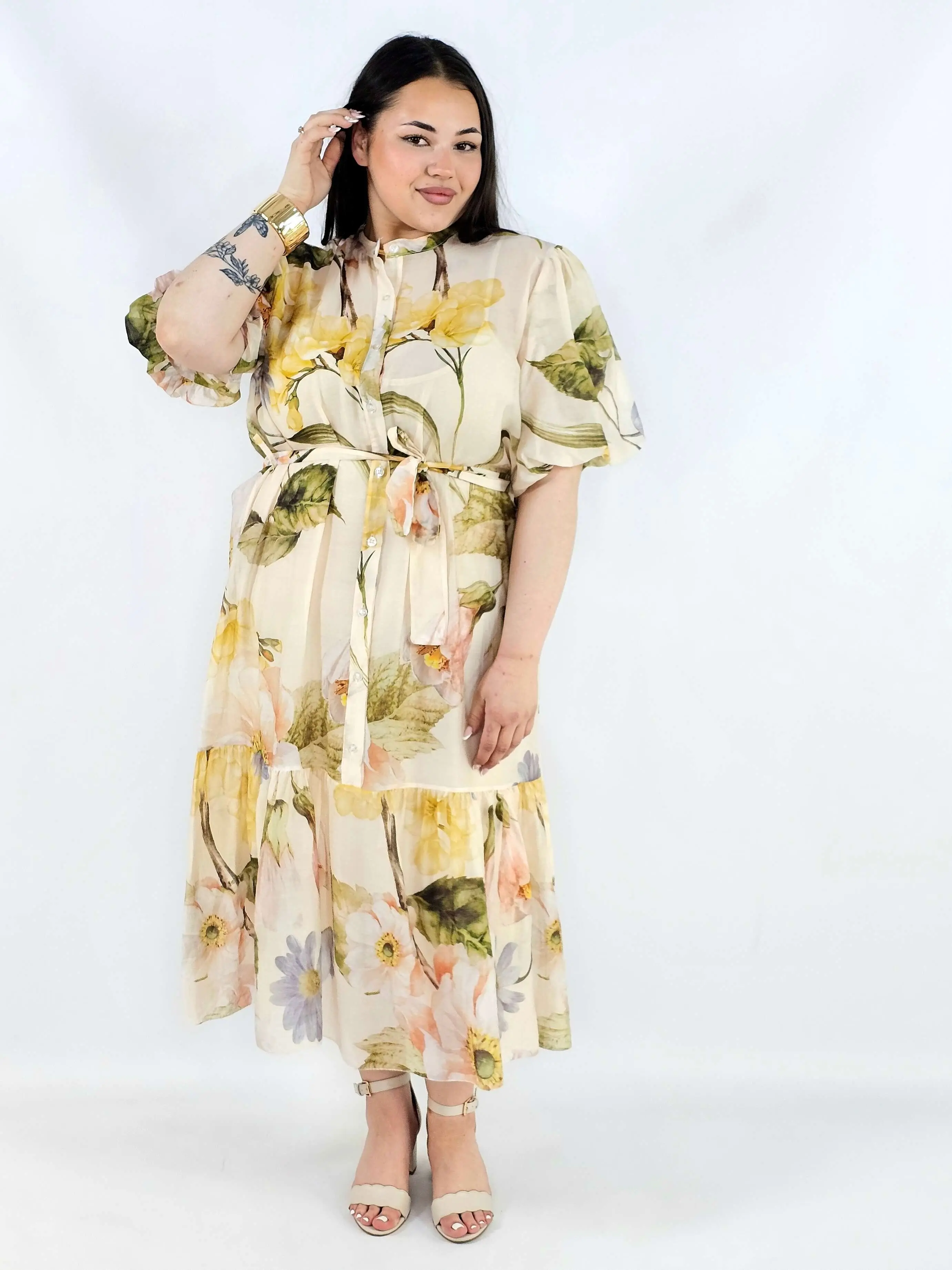 Sukienka plus size koszulowa w kwiaty XXL – elegancja i lekkość na komunię i wesele - Image 2