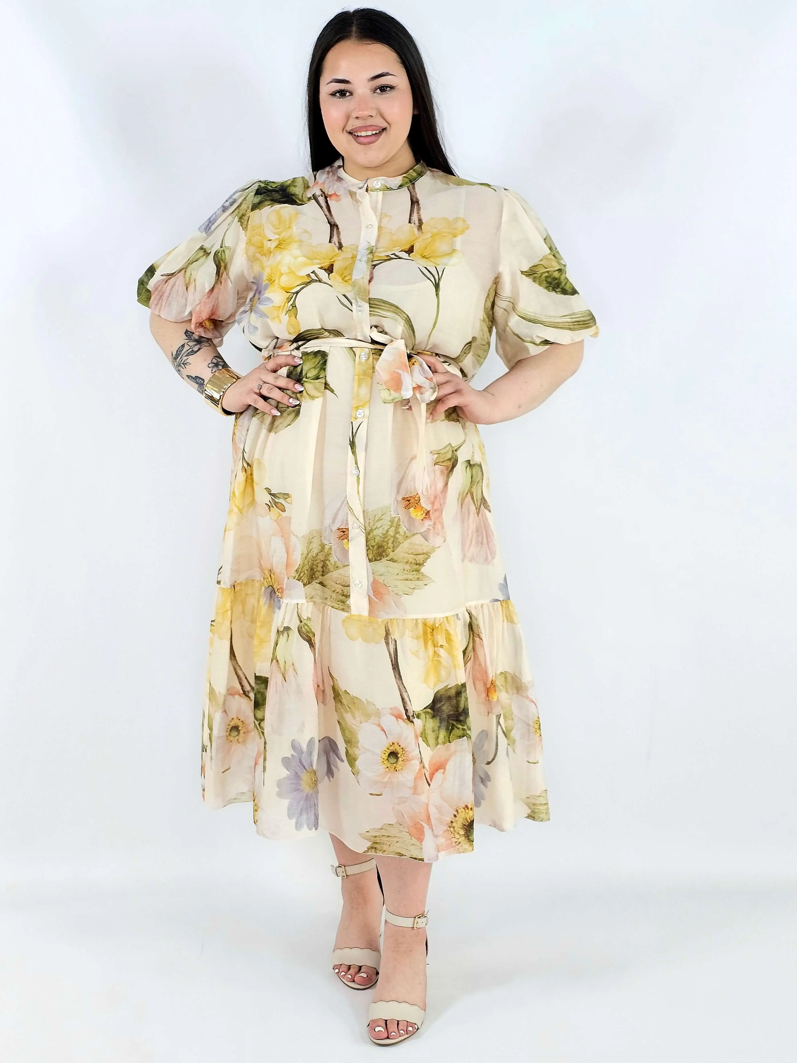 Sukienka plus size koszulowa w kwiaty XXL – elegancja i lekkość na komunię i wesele - Image 21