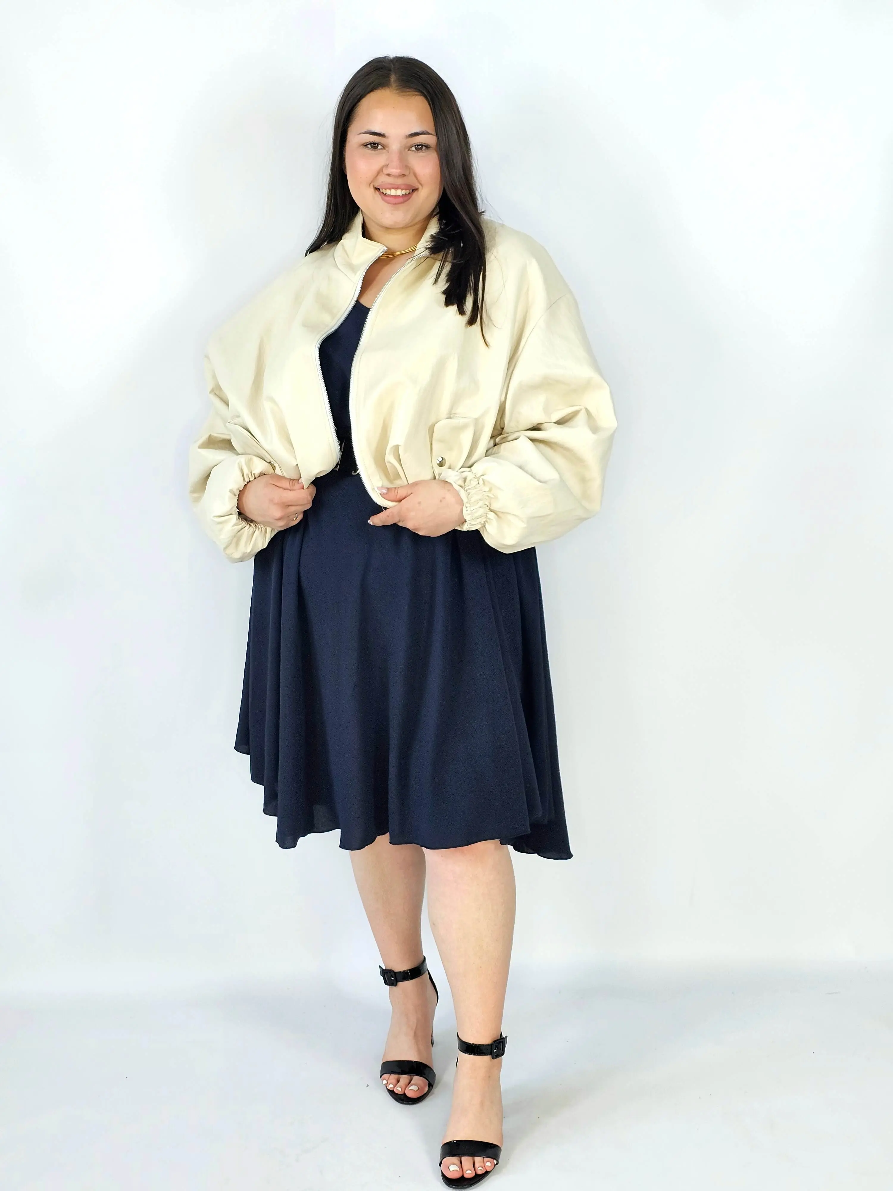 Sukienka plus size kreszowana – lekka, wygodna i stylowa XXL - Image 7