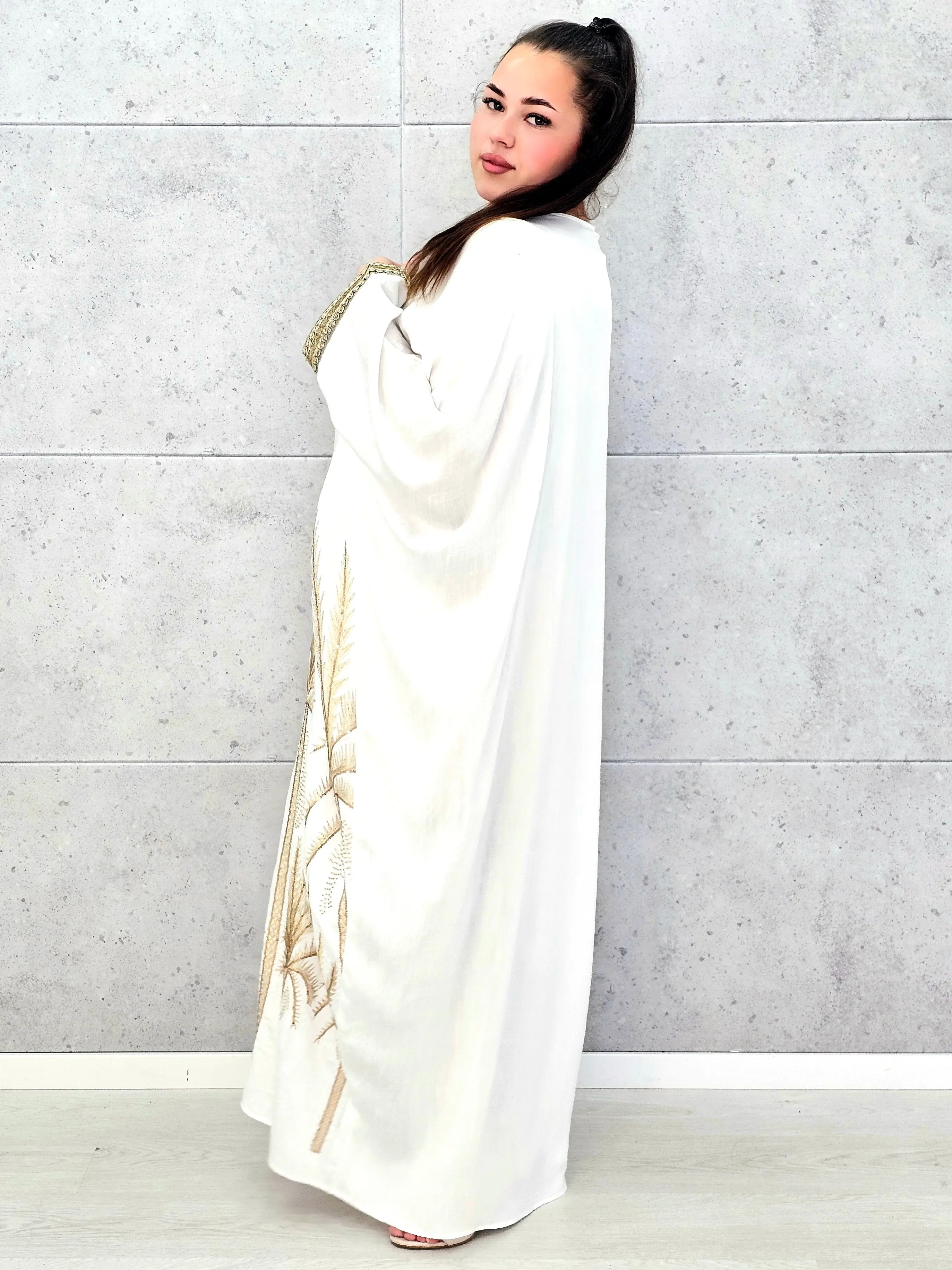 Sukienka plus size maxi z haftem – elegancka sukienka XXL - Image 8