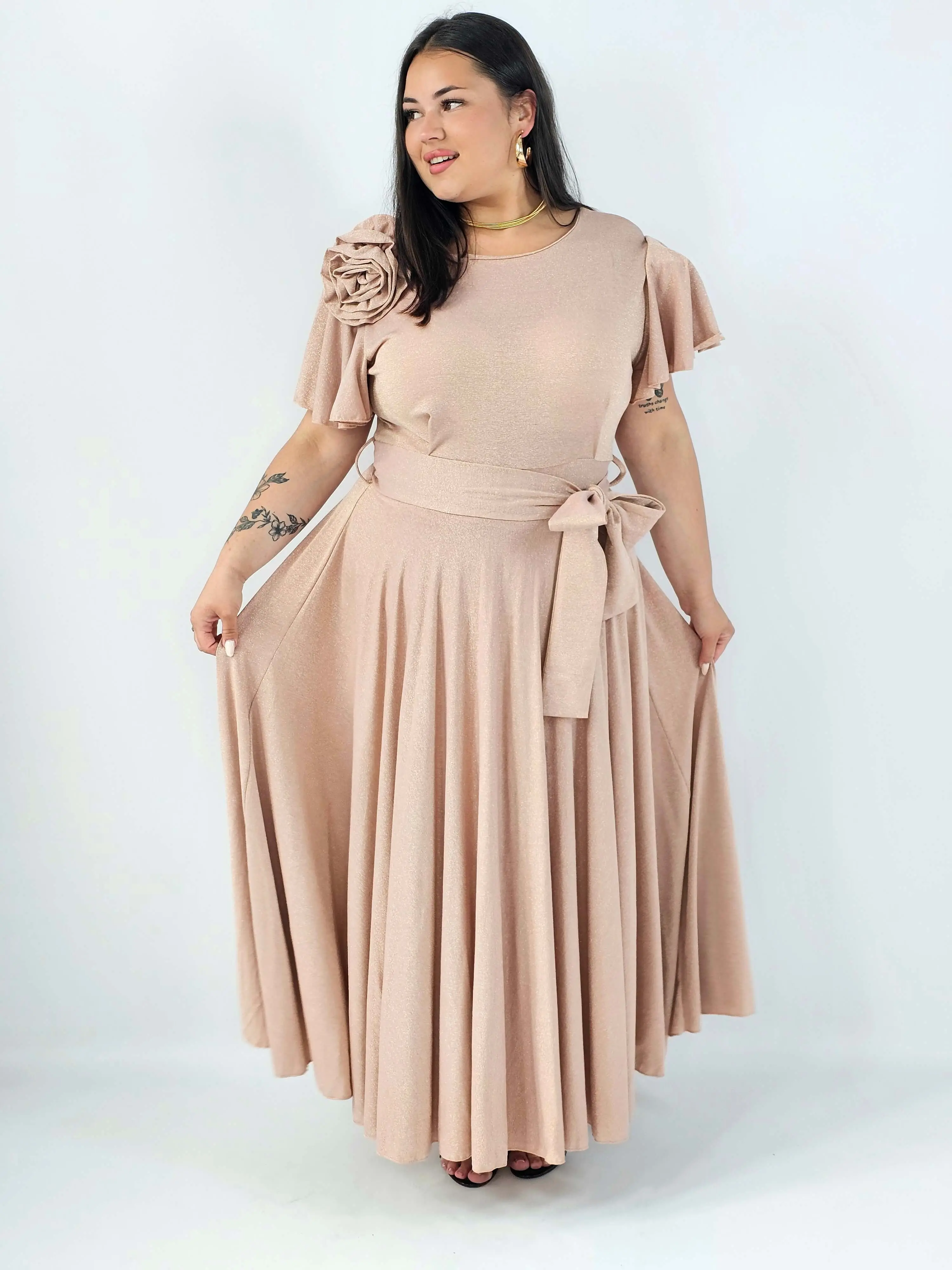 Sukienka plus size maxi z kwiatem XXL – elegancka sukienka wieczorowa - Image 2