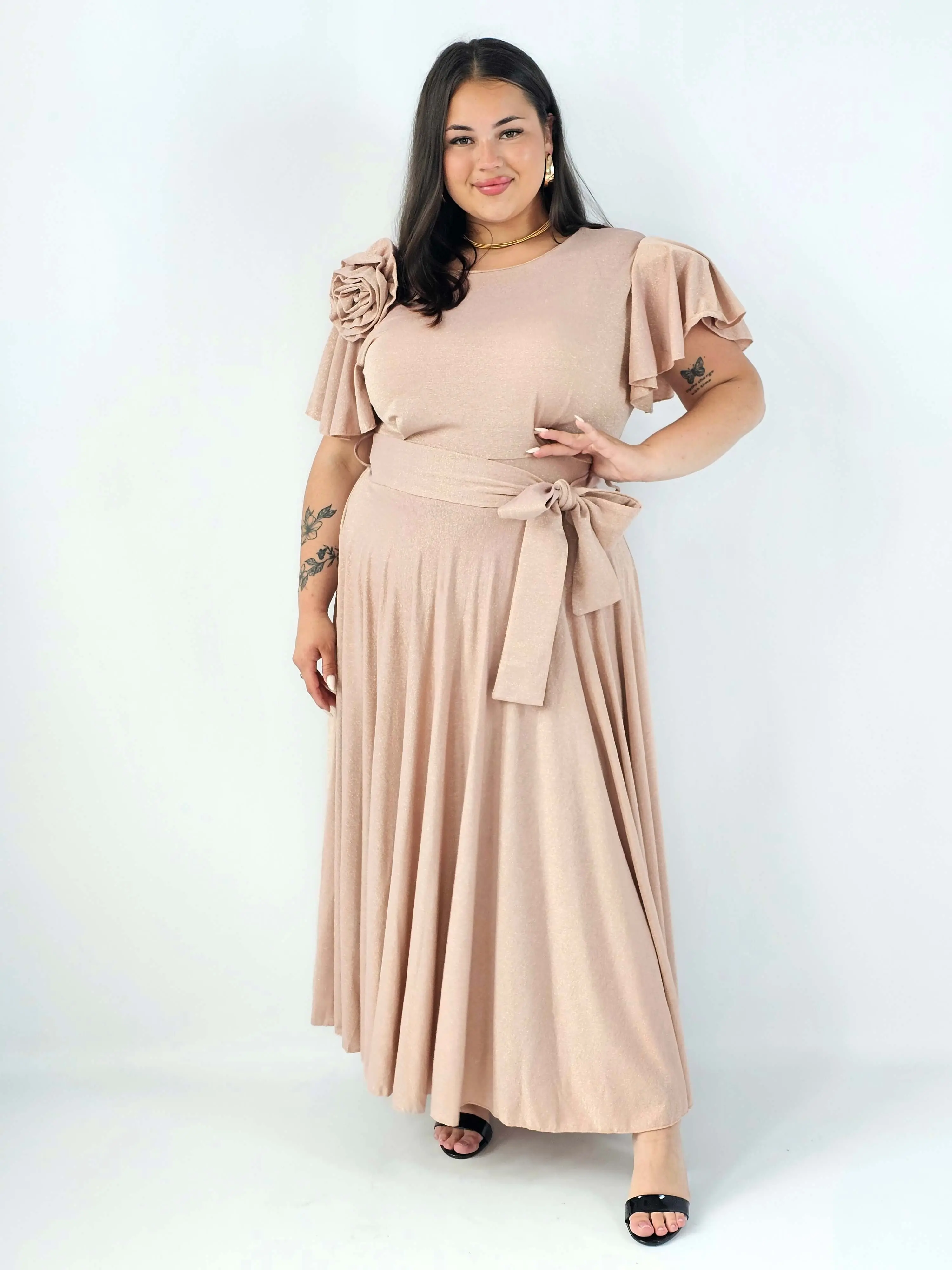 Sukienka plus size maxi z kwiatem XXL – elegancka sukienka wieczorowa - Image 9