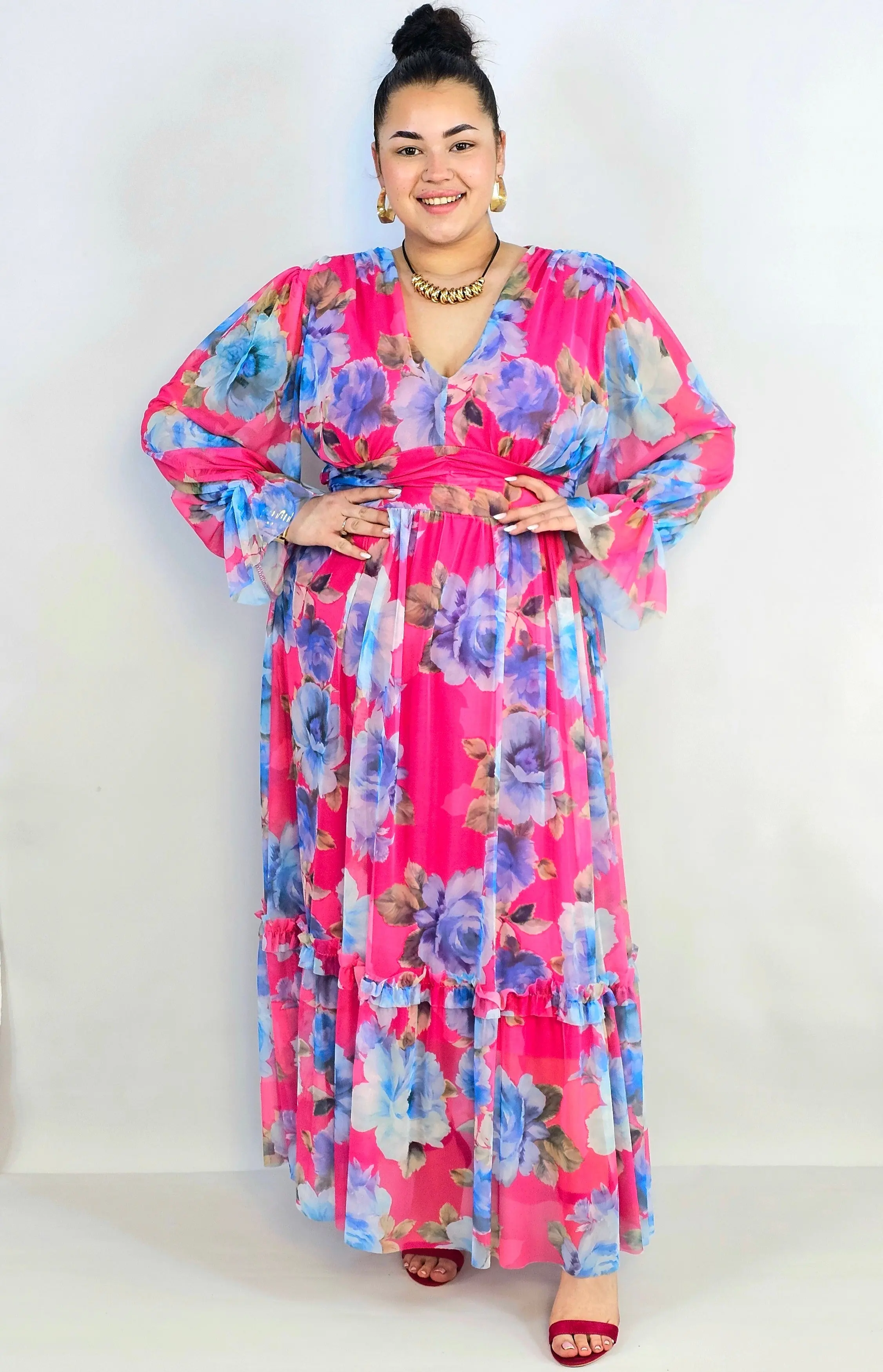Sukienka plus size midi w kwiatowy print – elegancka i zwiewna propozycja dla kobiet XXL - Image 21