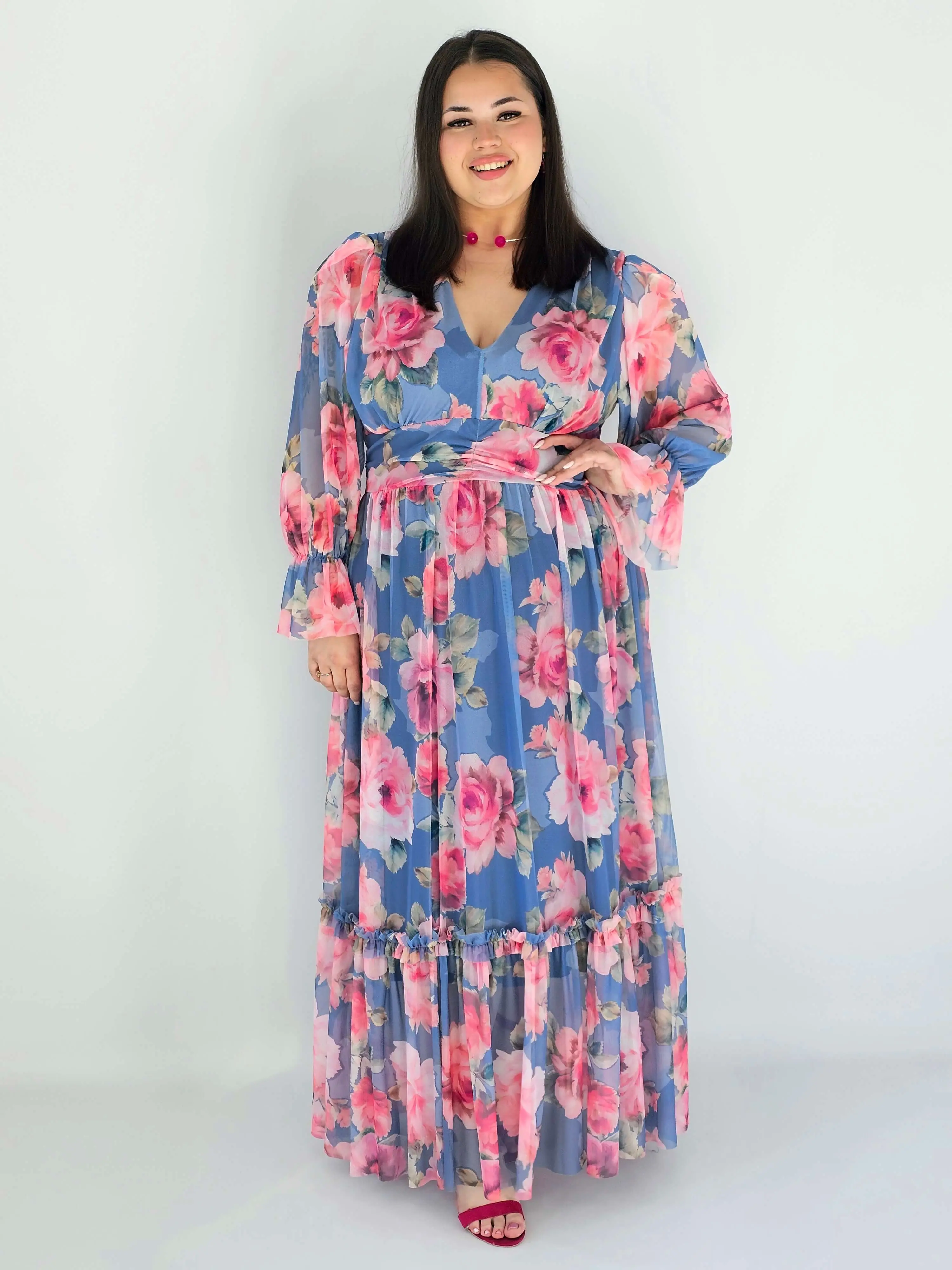 Sukienka plus size midi w kwiatowy print – elegancka i zwiewna propozycja dla kobiet XXL - Image 6