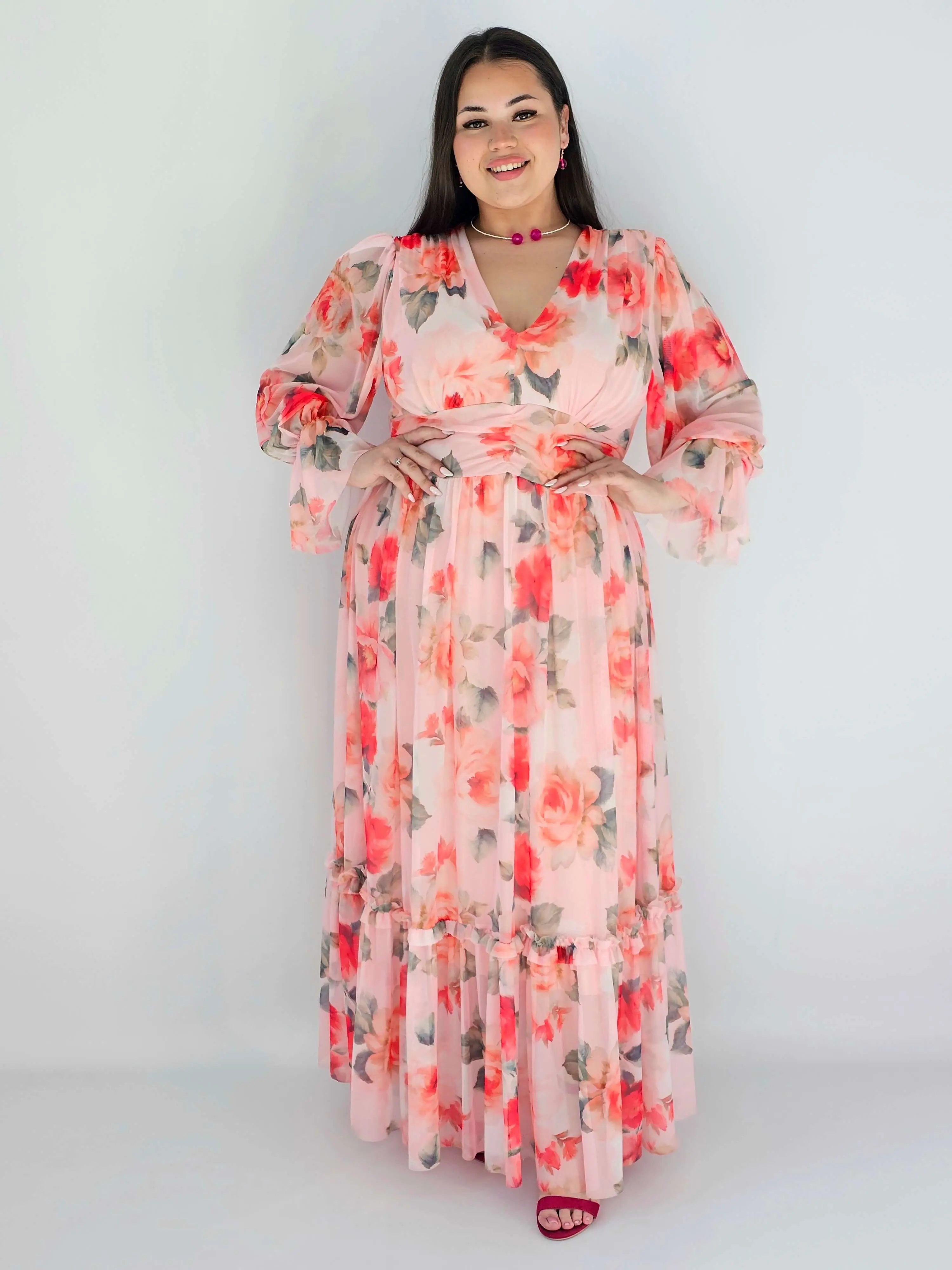 Sukienka plus size midi w kwiatowy print – elegancka i zwiewna propozycja dla kobiet XXL - Image 7