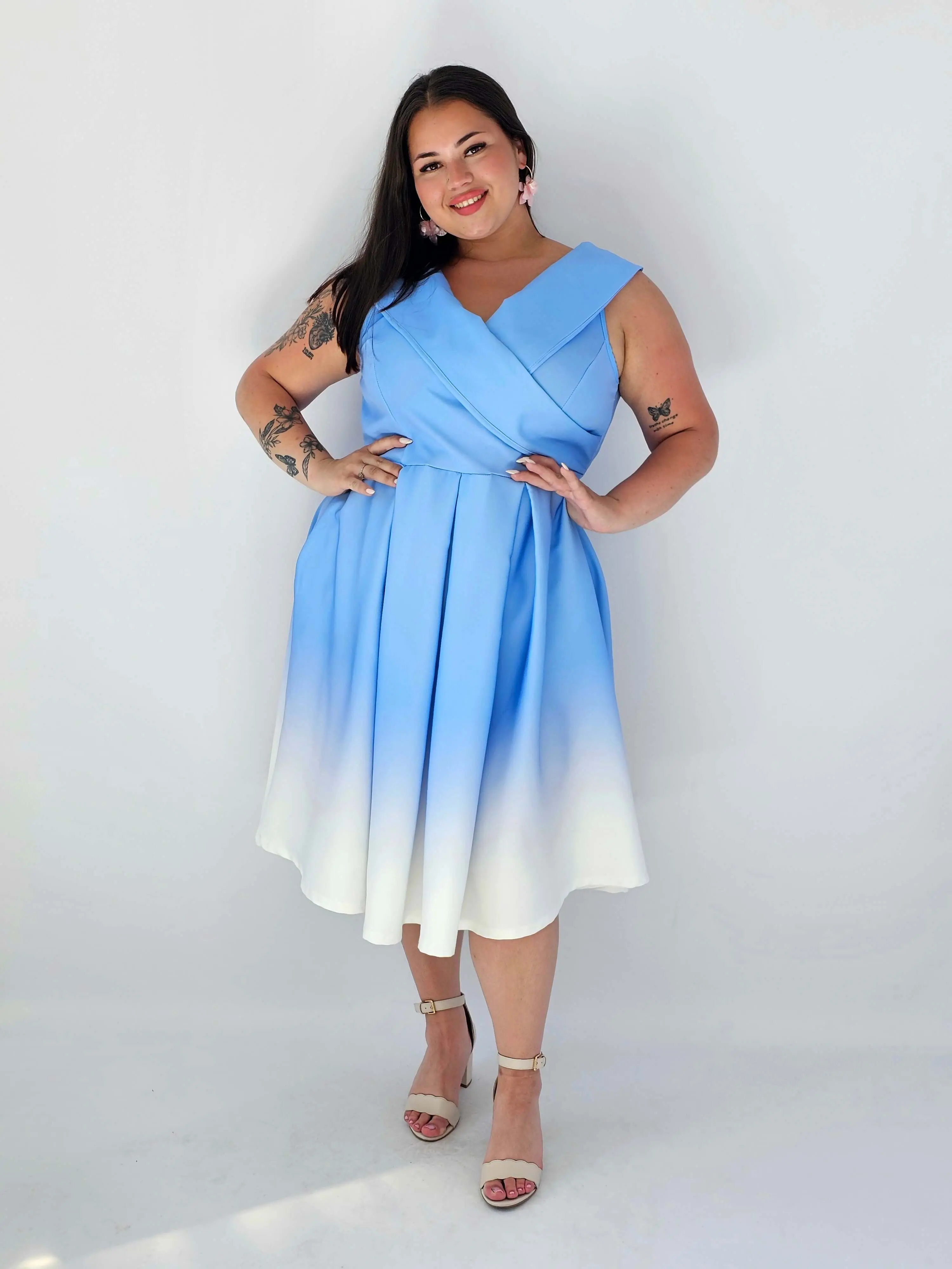 Sukienka Plus Size Ombre Rozkloszowana – Cudowna I Wyjątkowa Kreacja, Która Zachwyca Elegancją - Image 7