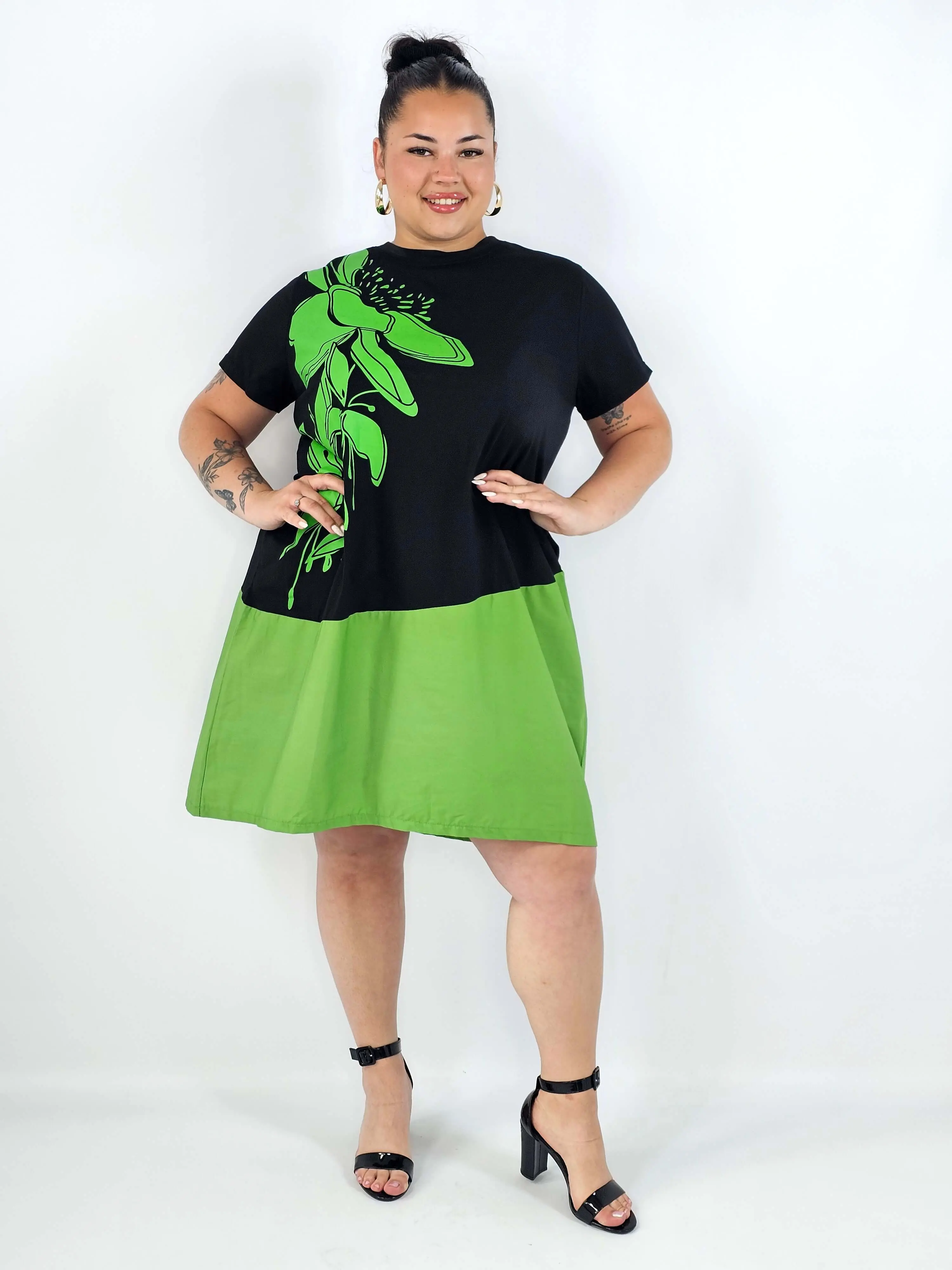 Sukienka plus size oversize z motywem kwiatowym – modna sukienka XXL - Image 8