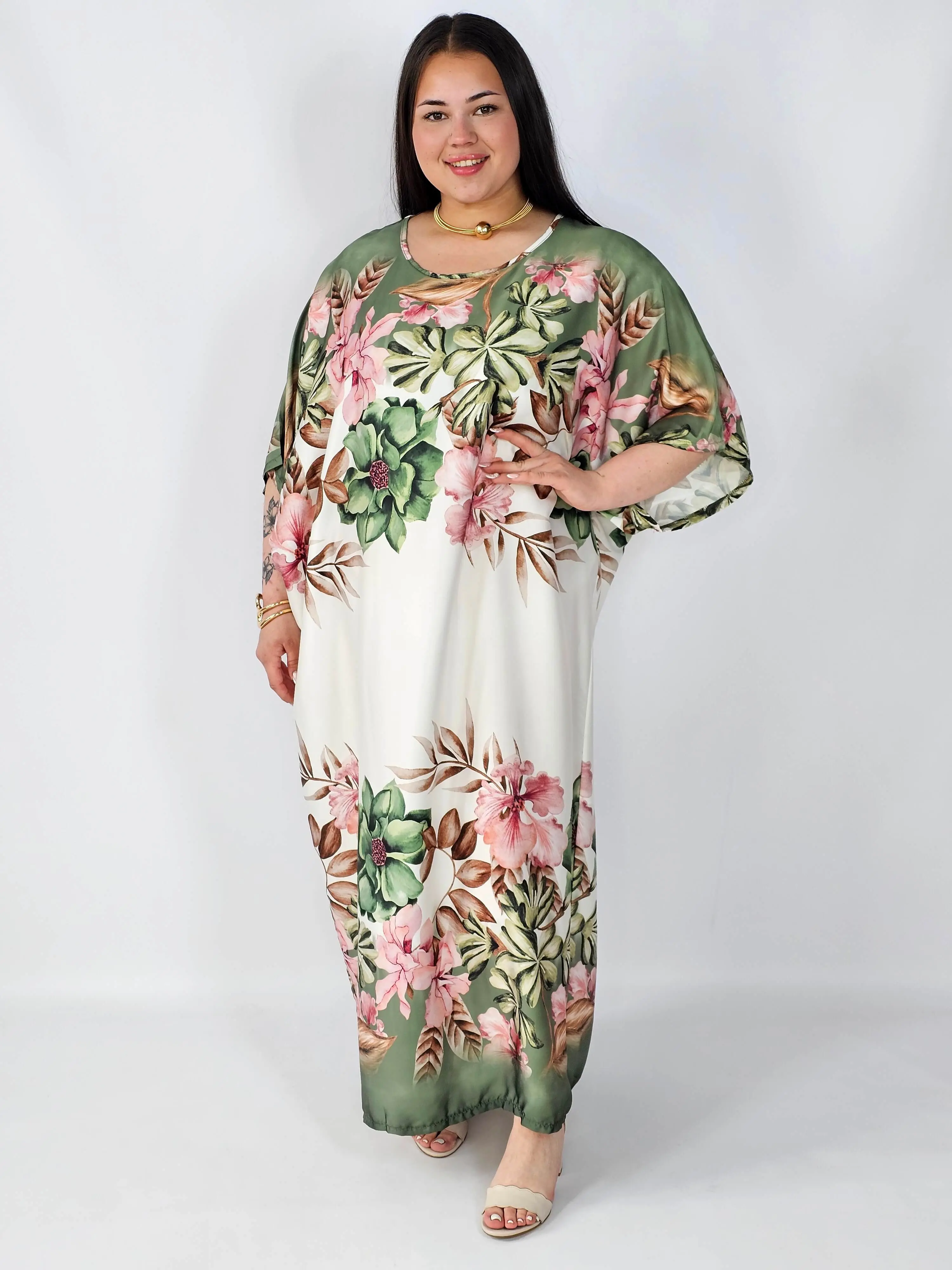 Sukienka plus size satynowa – elegancka sukienka XXL z połyskiem - Image 13