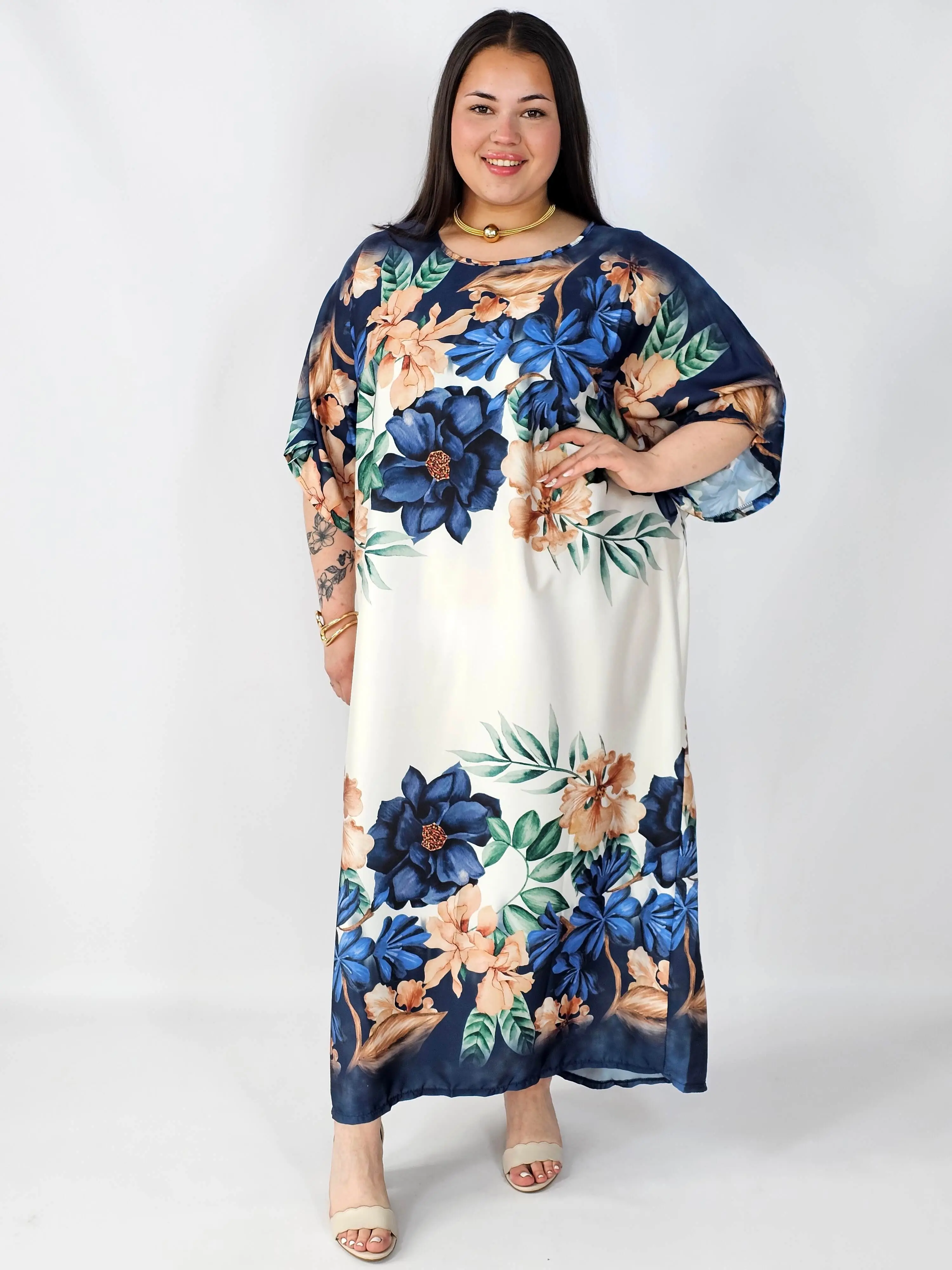Sukienka plus size satynowa – elegancka sukienka XXL z połyskiem - Image 5