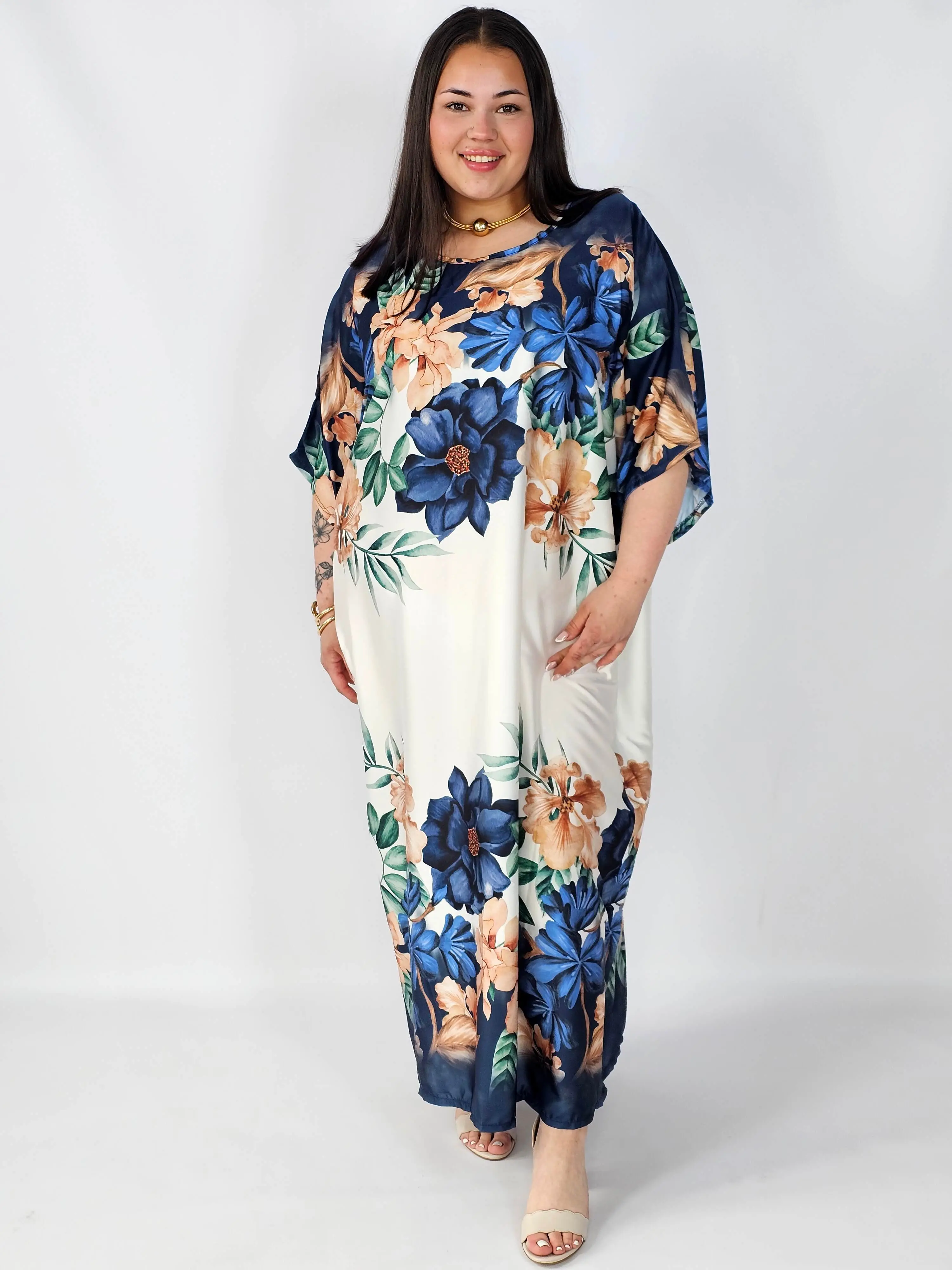 Sukienka plus size satynowa – elegancka sukienka XXL z połyskiem - Image 7