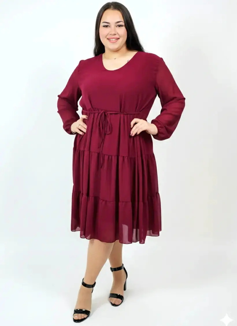 Sukienka plus size szyfonowa z falbanami – lekka i kobieca XXL