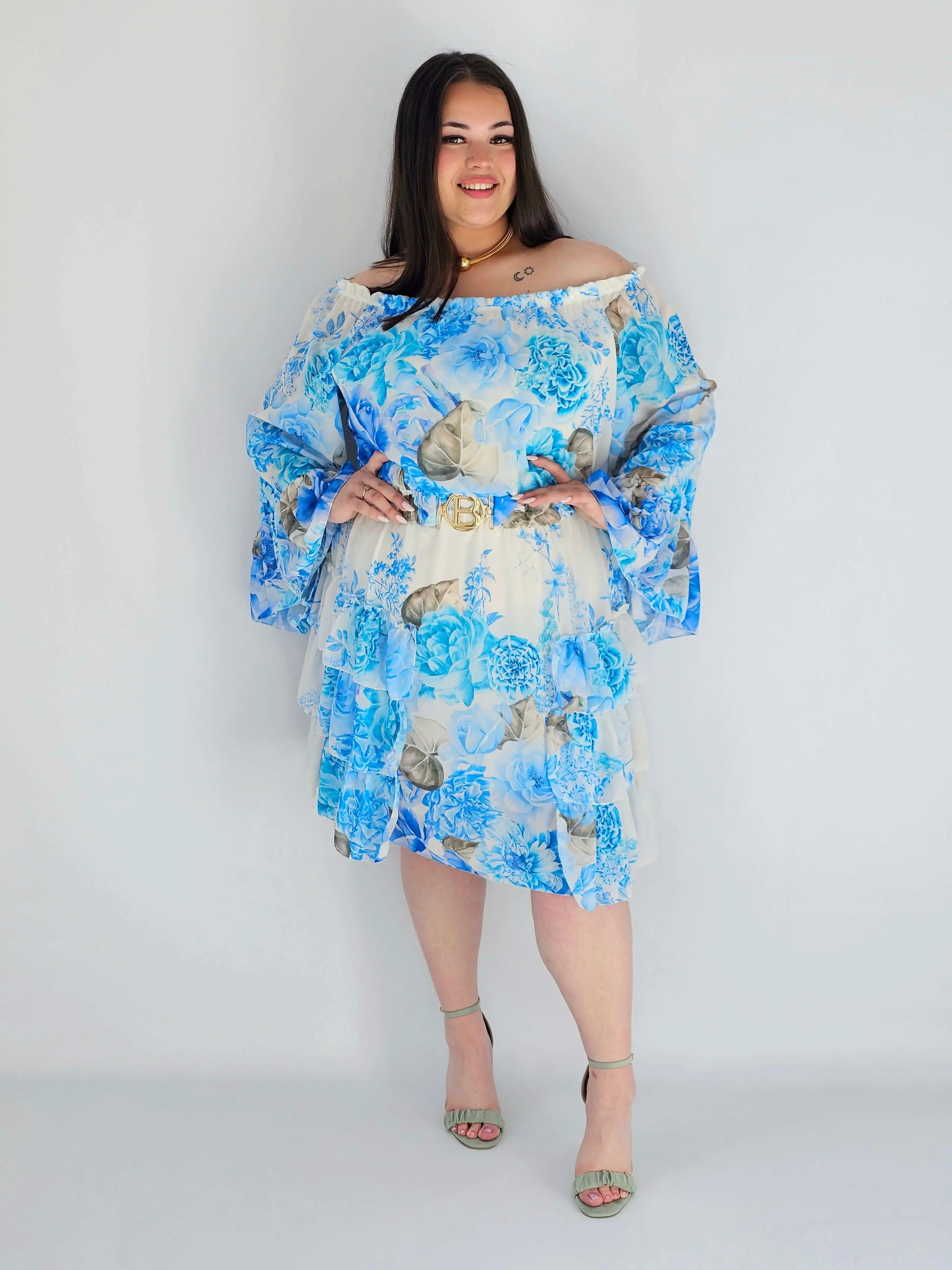 Sukienka plus size w kwiatowy wzór z falbaną – lekka i kobieca stylizacja XXL - Image 13