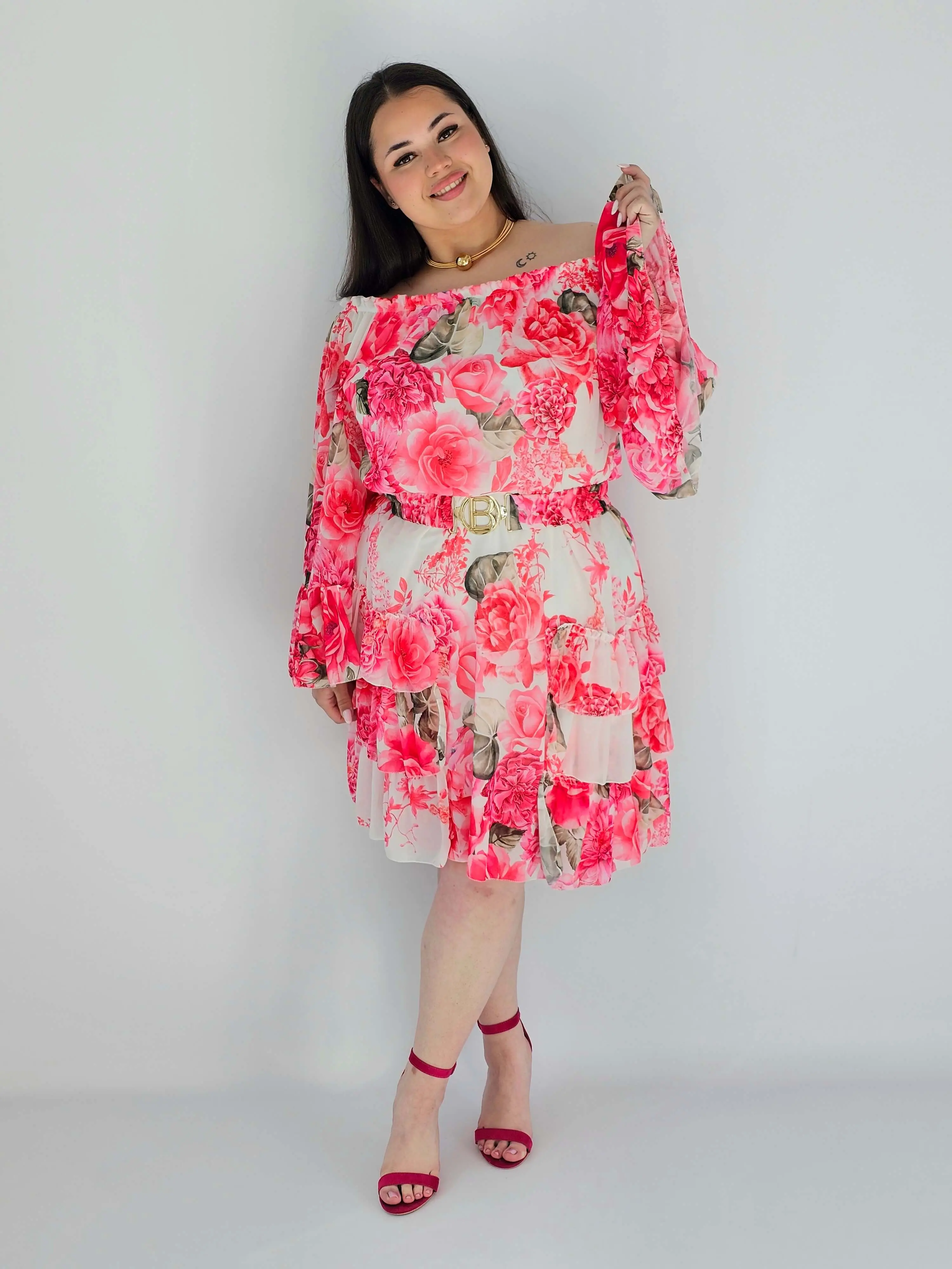 Sukienka plus size w kwiatowy wzór z falbaną – lekka i kobieca stylizacja XXL - Image 16