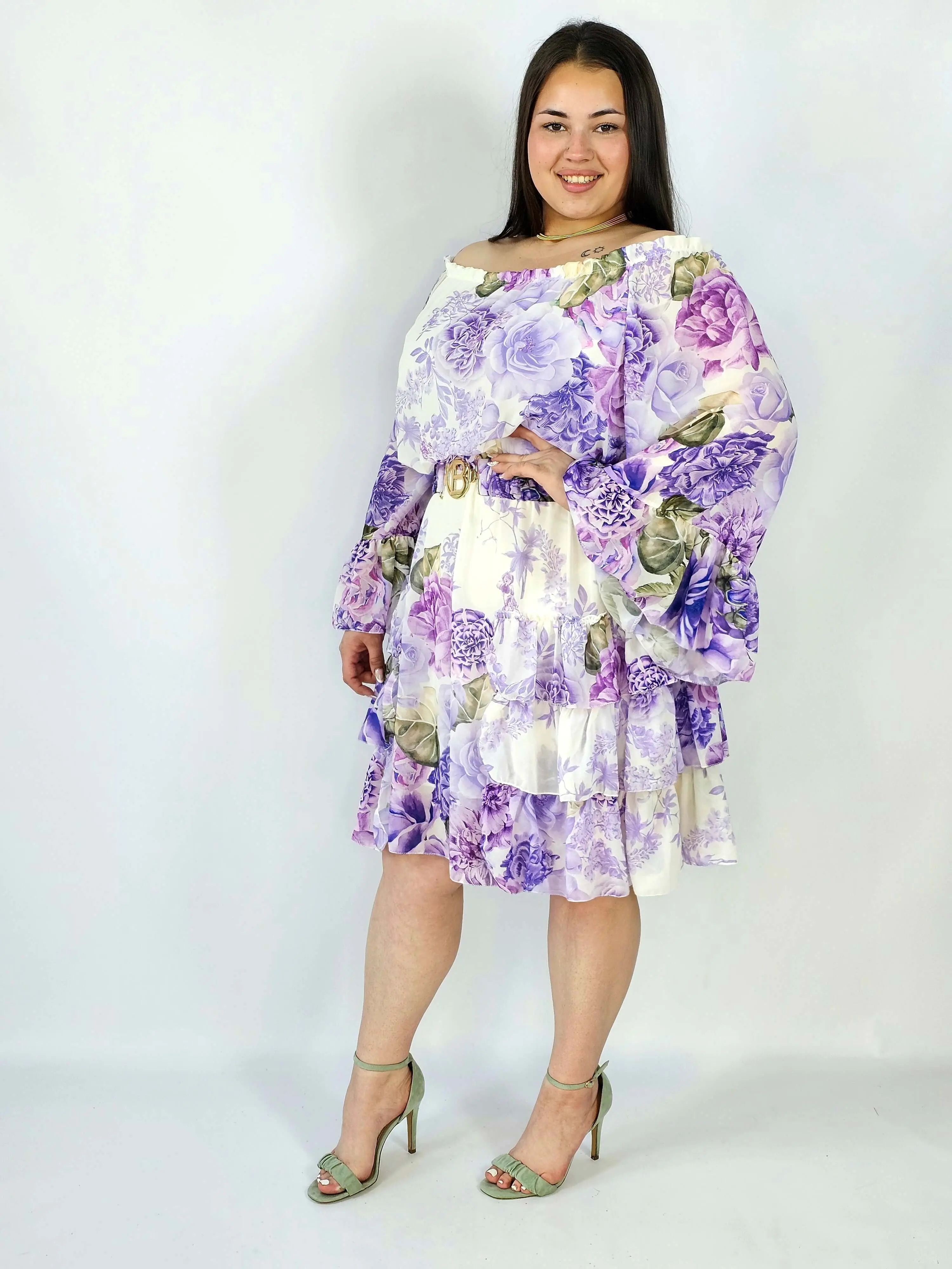 Sukienka plus size w kwiatowy wzór z falbaną – lekka i kobieca stylizacja XXL - Image 17