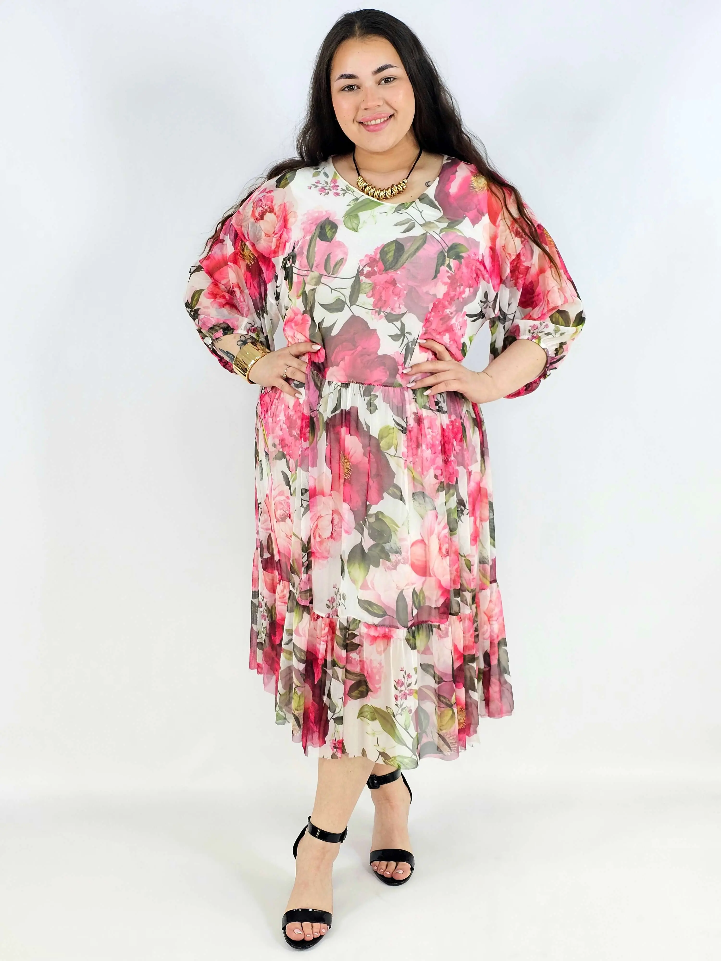 Sukienka plus size w odcieniach różu i zieleni – lekka, kobieca i stylowa - Image 2