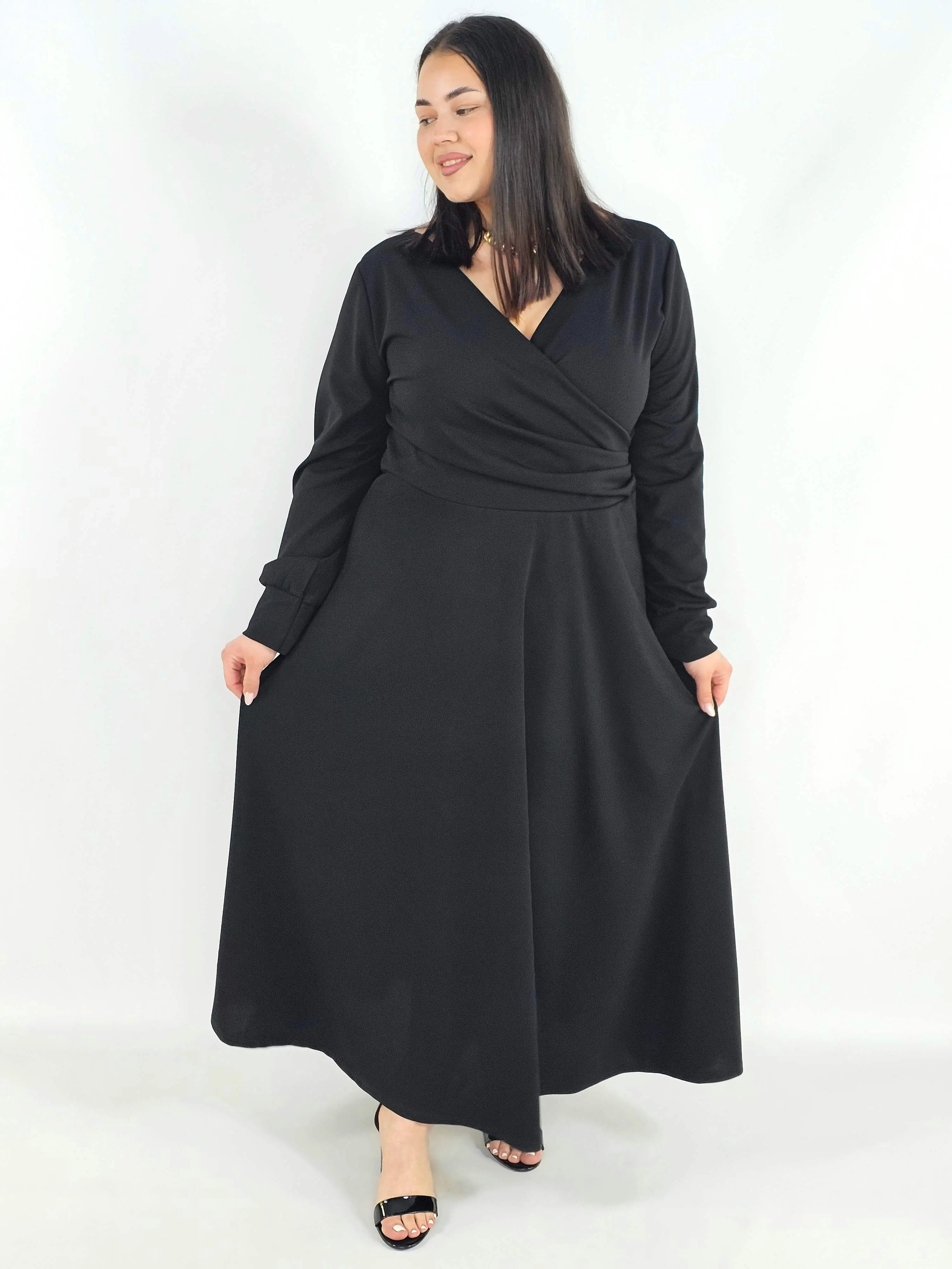 Sukienka plus size z kopertowym dekoltem – elegancka sukienka damska XXL z długim rękawem - Image 3